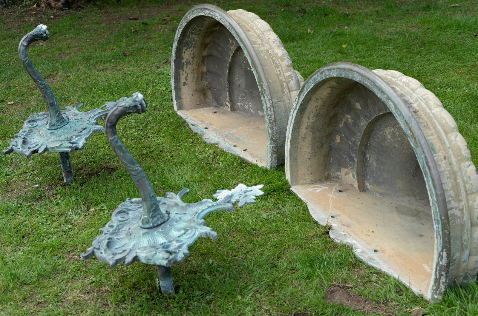 Large French Wall Bronze Fountains photo 9100.0