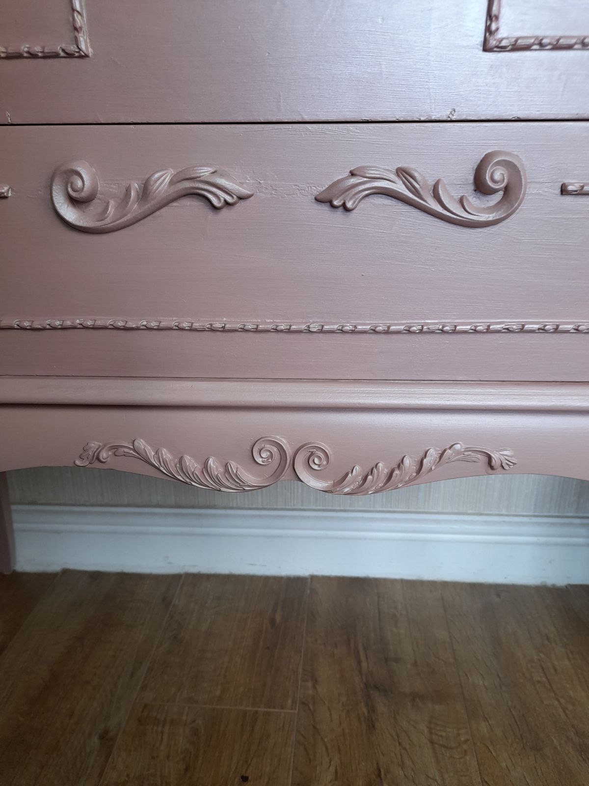 photo for sale Beautiful Pink Metallic Olympus, Lamp, Side, Dressing, Tv Table