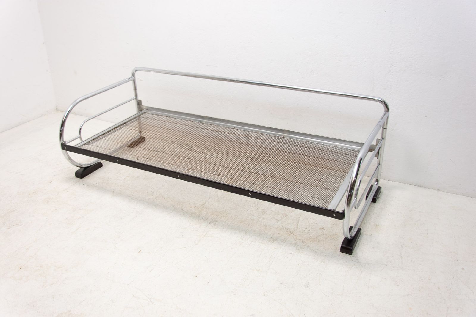 Chromen Bauhaus Sofa Van Hynek Gottwald, Bohemen, Jaren 1930 photo for sale