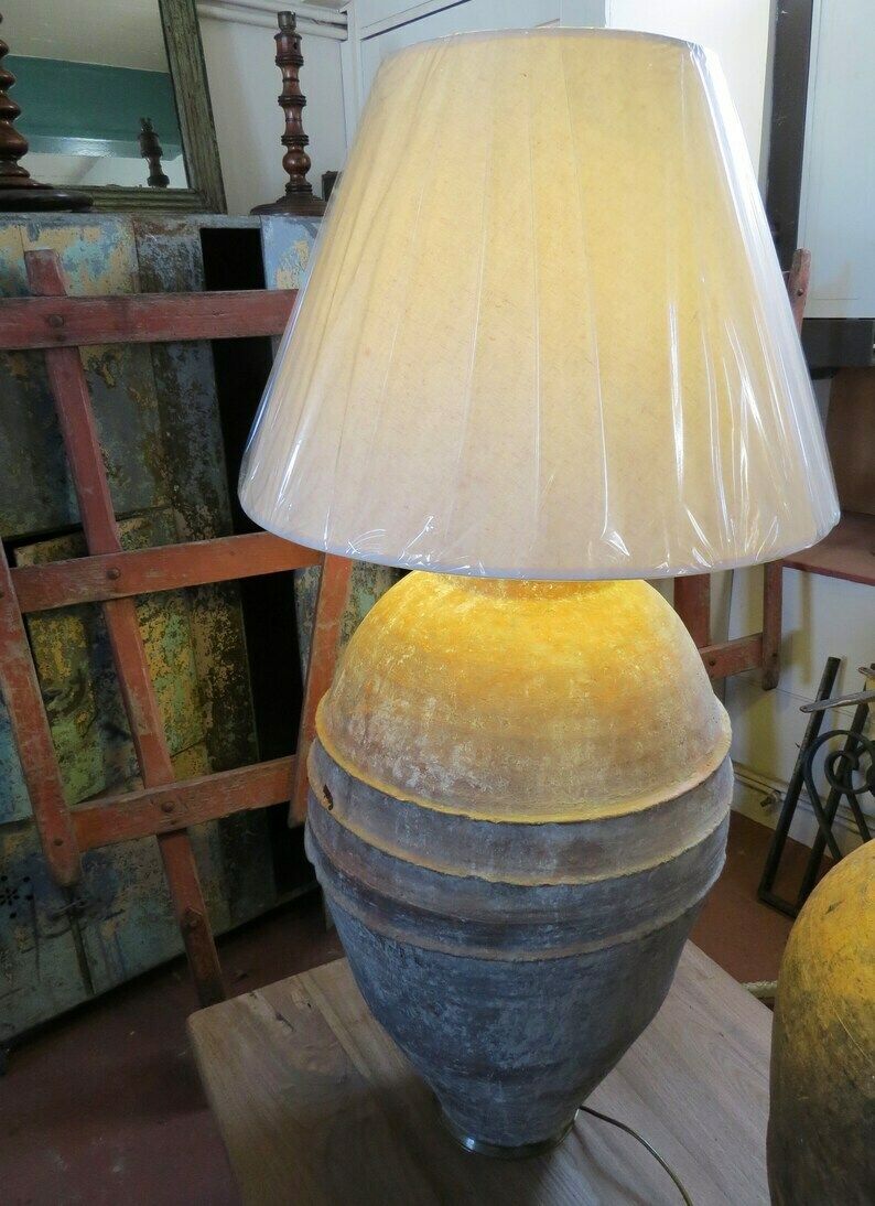 Antique Terracotta Urn Lamp 19th Century / Large Country Rustic. photo Lighting