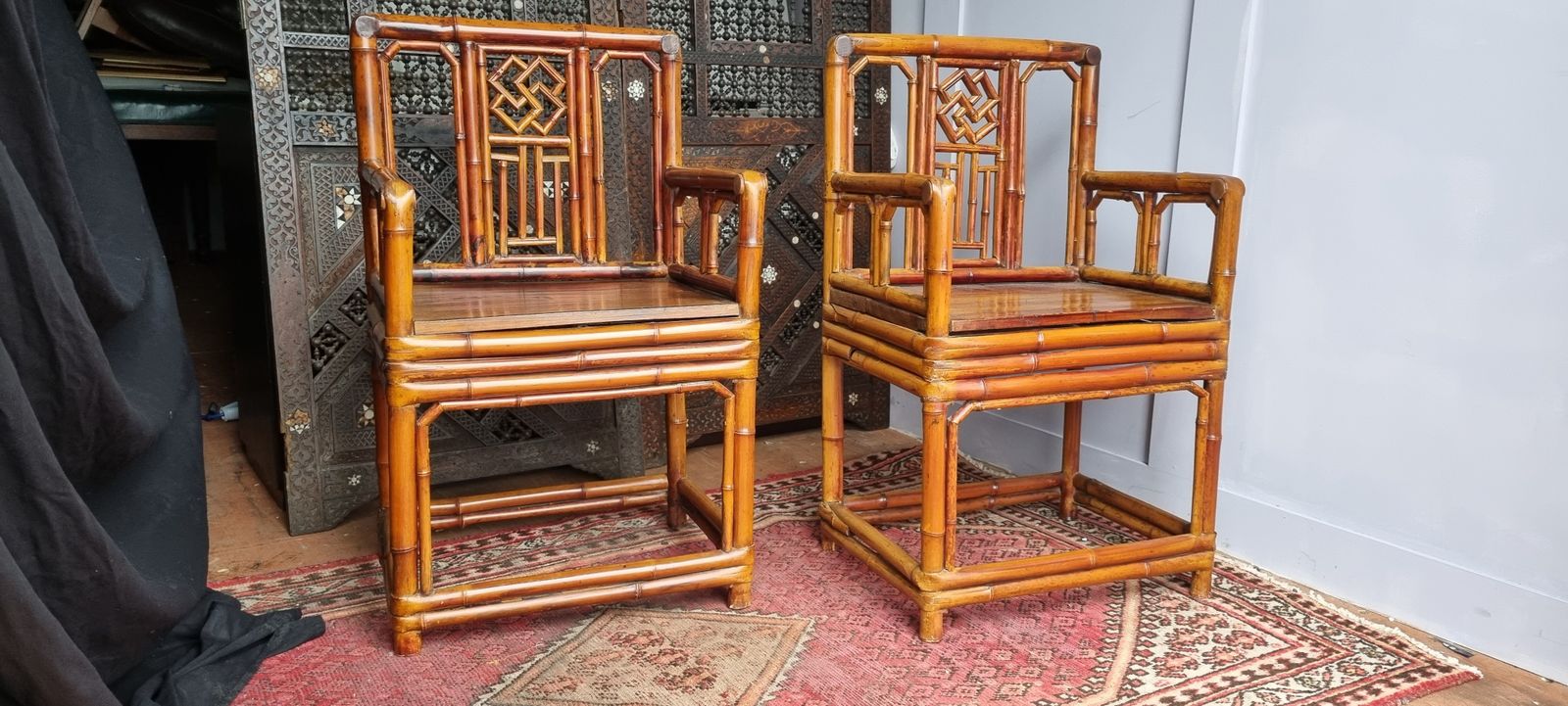 19th Century Chinese Bamboo Brighton Pavillion Chairs And Side Table photo vintage