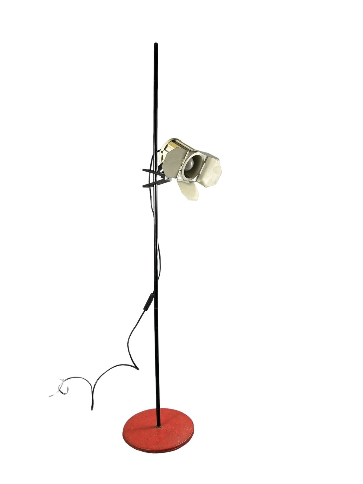 A Mid Century Industrial Spotlight. photo vinterior