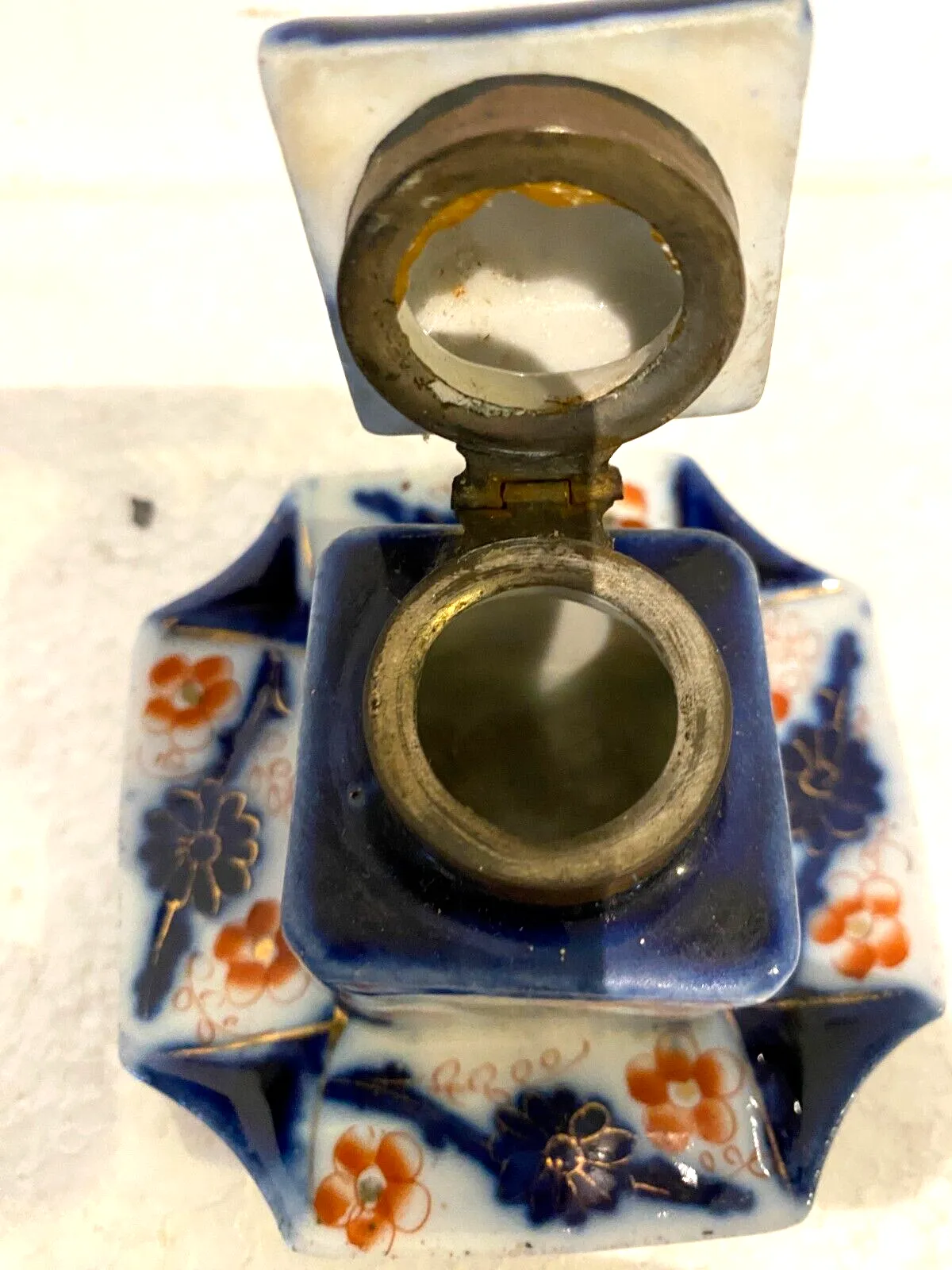 Polychrome Porcelain Inkwell Decorated With 20th Century Flowers photo for sale