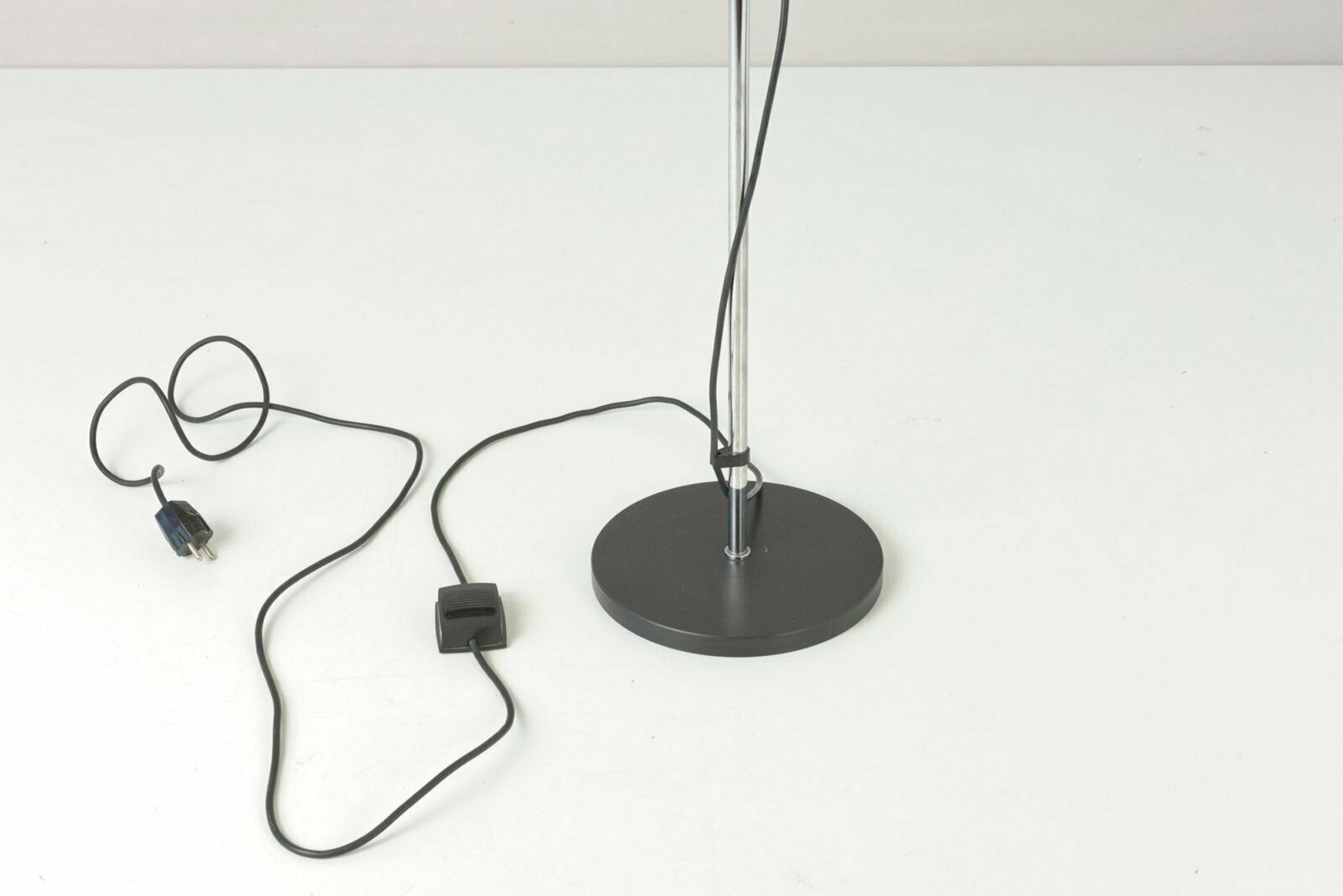 German L 400 Floor Lamp From Staff, 1969 photo 777.0