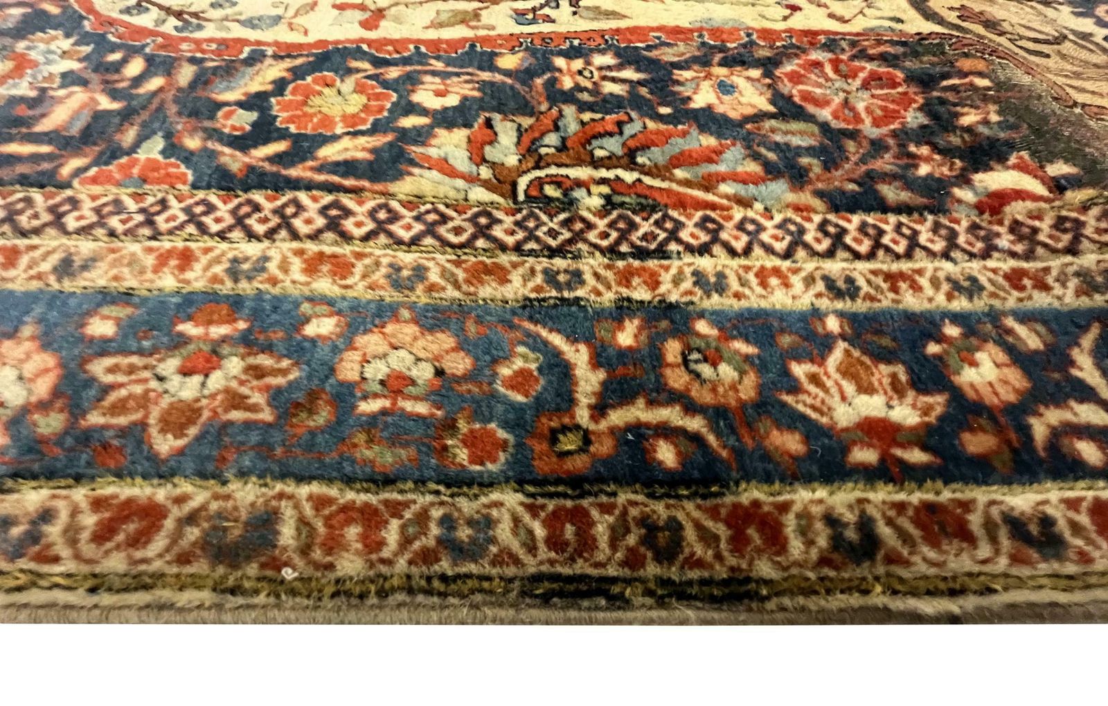 Antique Rug Traditional Carpet Large Wool Living Room Rug photo vinterior