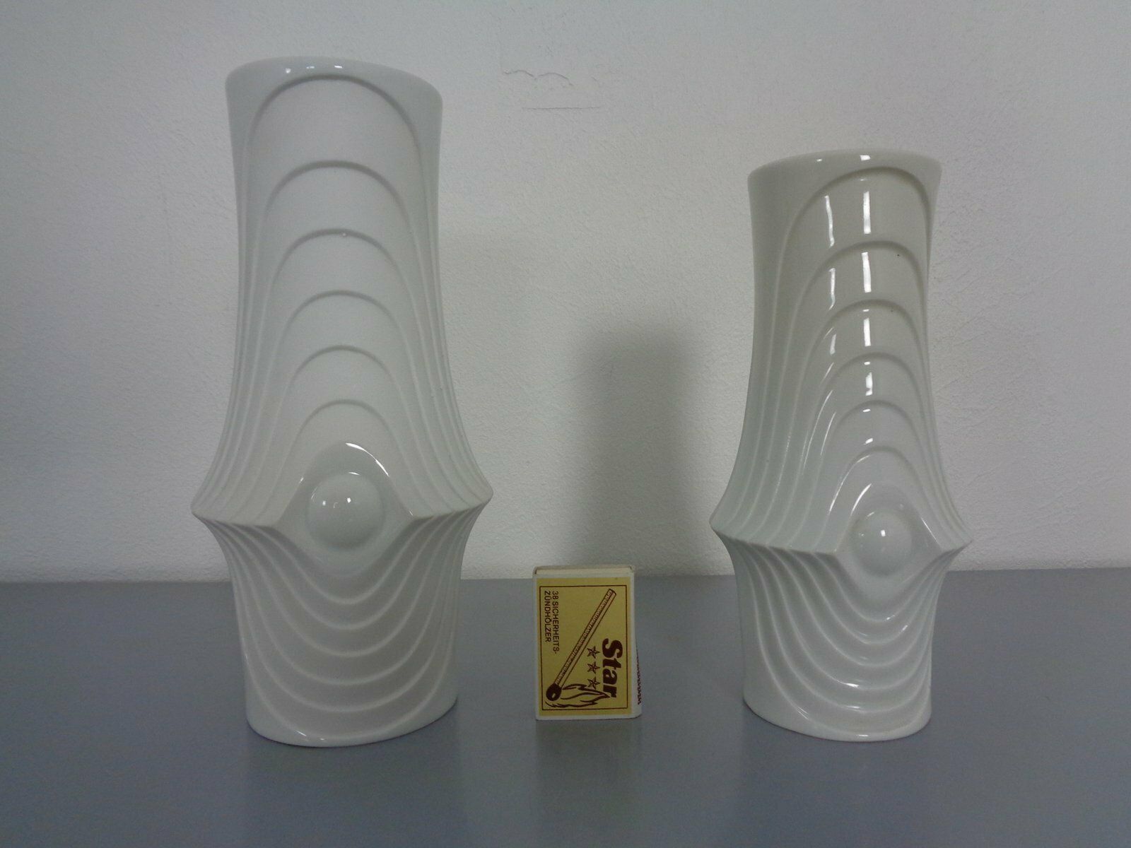 photo vinterior Space Age Op Art Vases From Royal Kpm, 1960s, Set Of 2