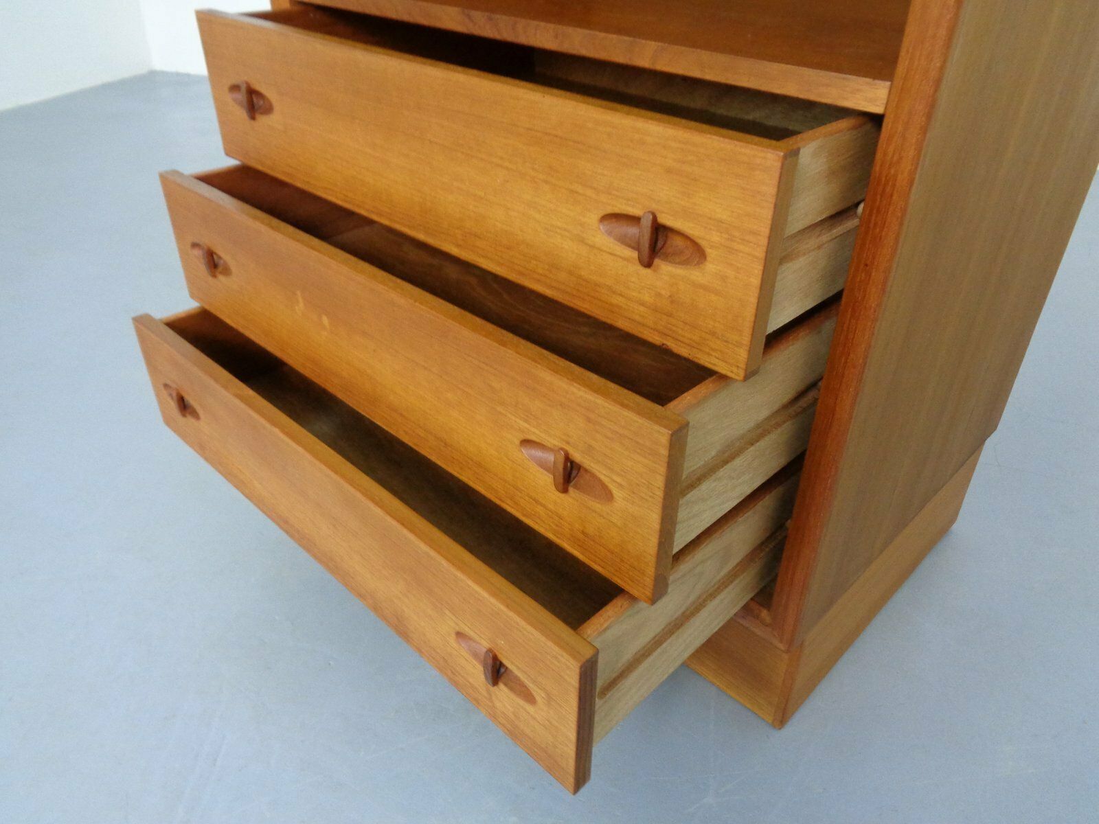 694.0 Teak Chest Of Drawers By H. W. Klein For Bramin, 1960s photo