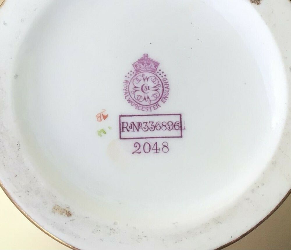 A Large Royal Worcester Blush Ivory Ground Ovoid Pot Pourri Jar Vase And Crown Cover. photo buy