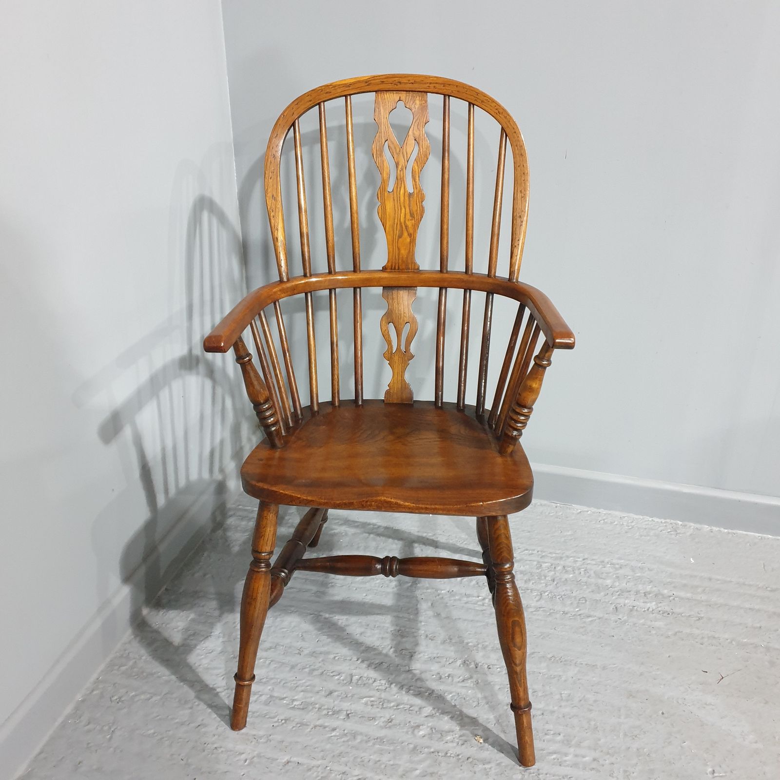 photo furniture Ash And Elm Windsor Armchair, 1800s