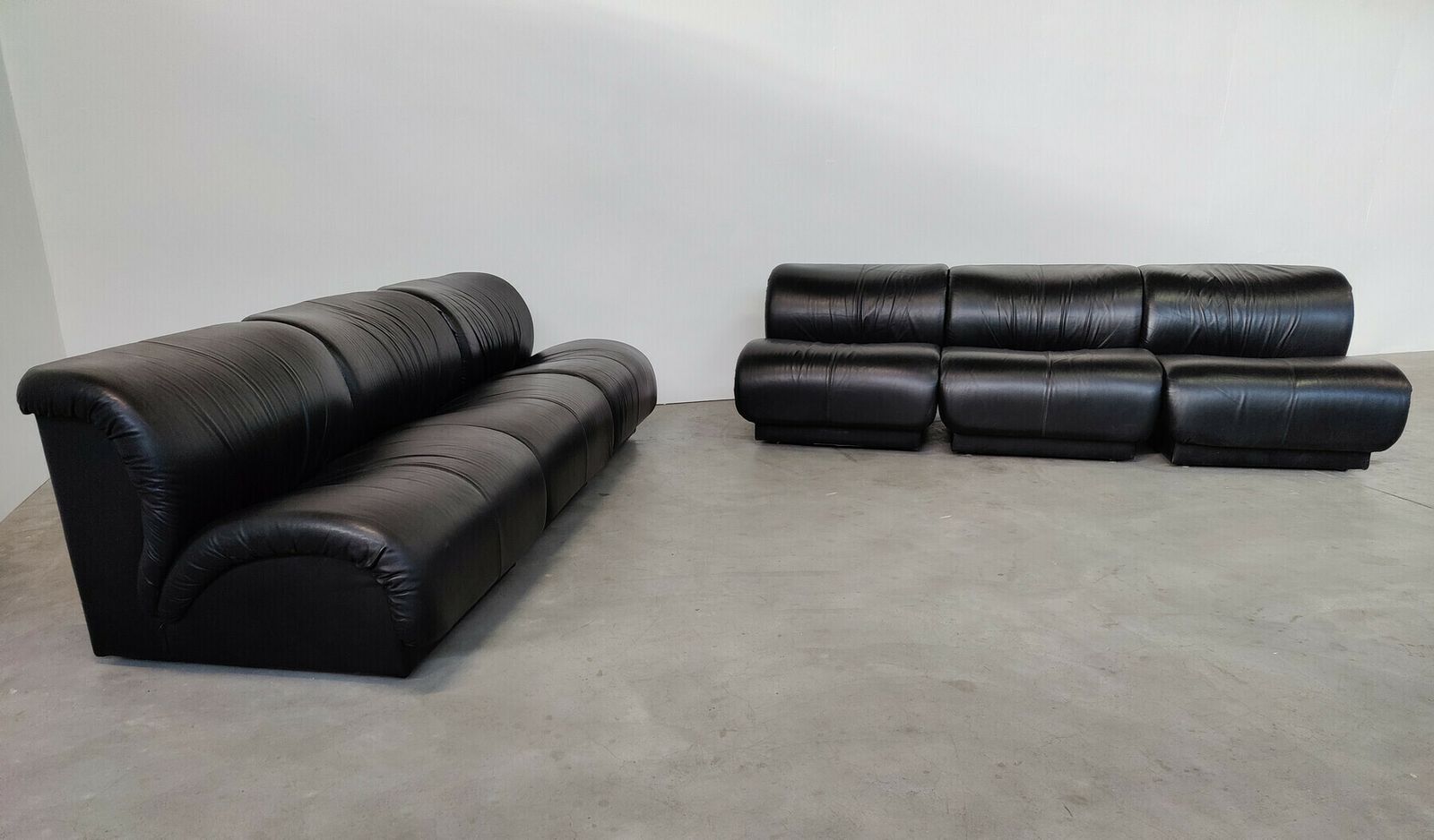 Mid Century Modern Black Leather Modular Sofa By Doimo Salotti photo for sale