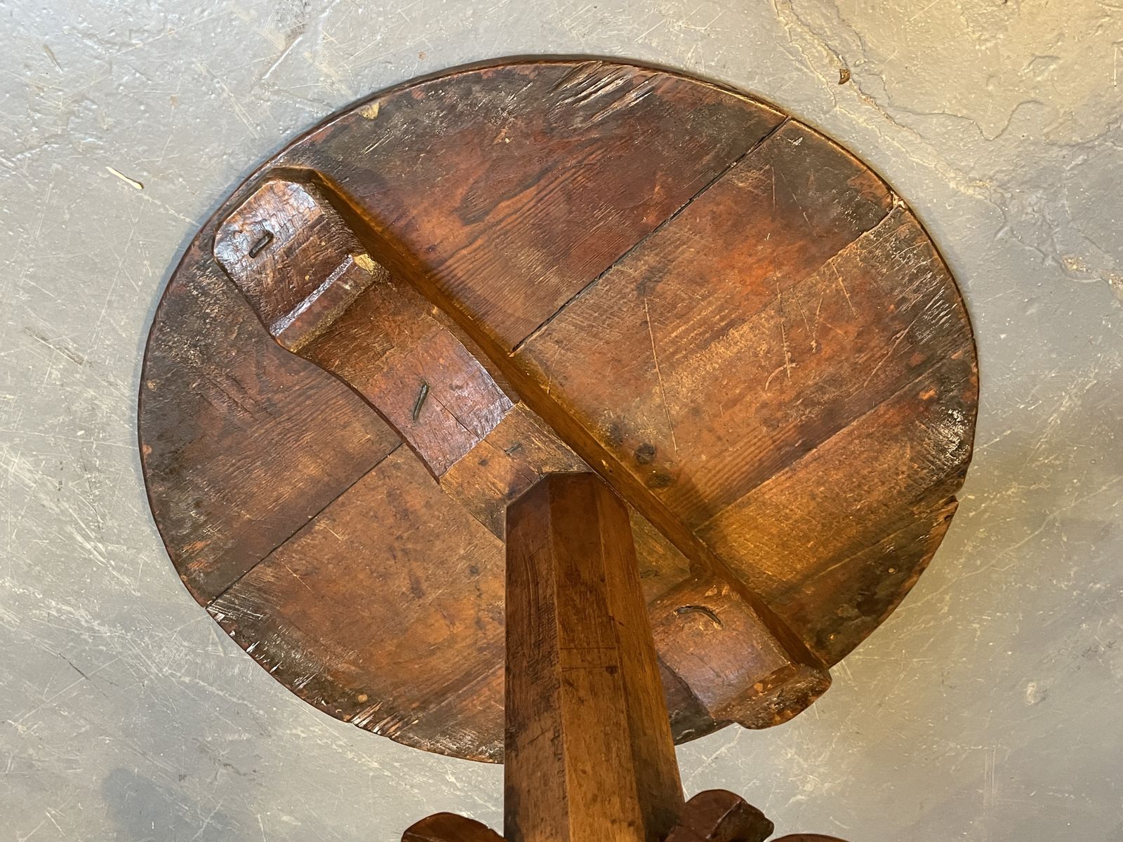 C18th Rustic Pine Pedestle Table photo for sale