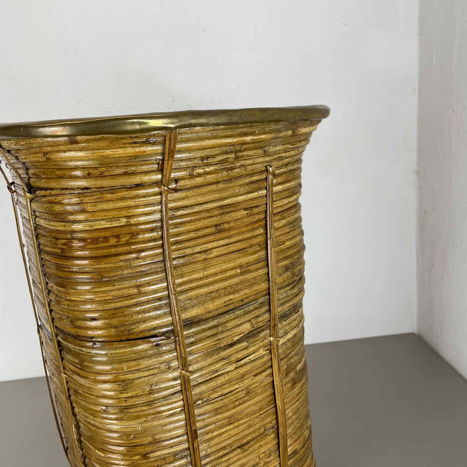 Aubock Style Rattan And Brass Bauhaus Waste Bin, Umbrella Stand, France, 1960s photo vintage