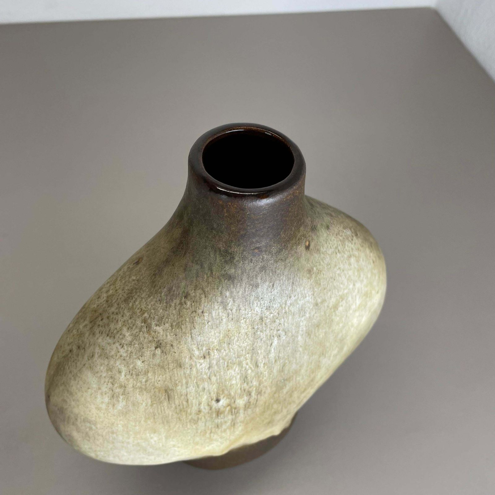 499.0 Fat Lava Ceramic Pottery Vase Gerda Heukeroth Carstens Tönnieshof Germany, 1970s photo