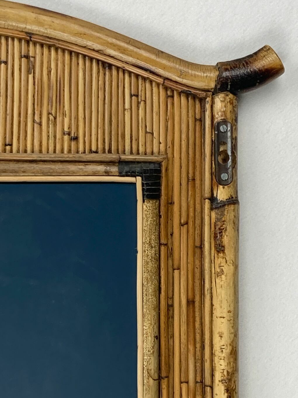 Midcentury Palm Regency Bamboo Rattan Pencil Reed Mirror photo vintage