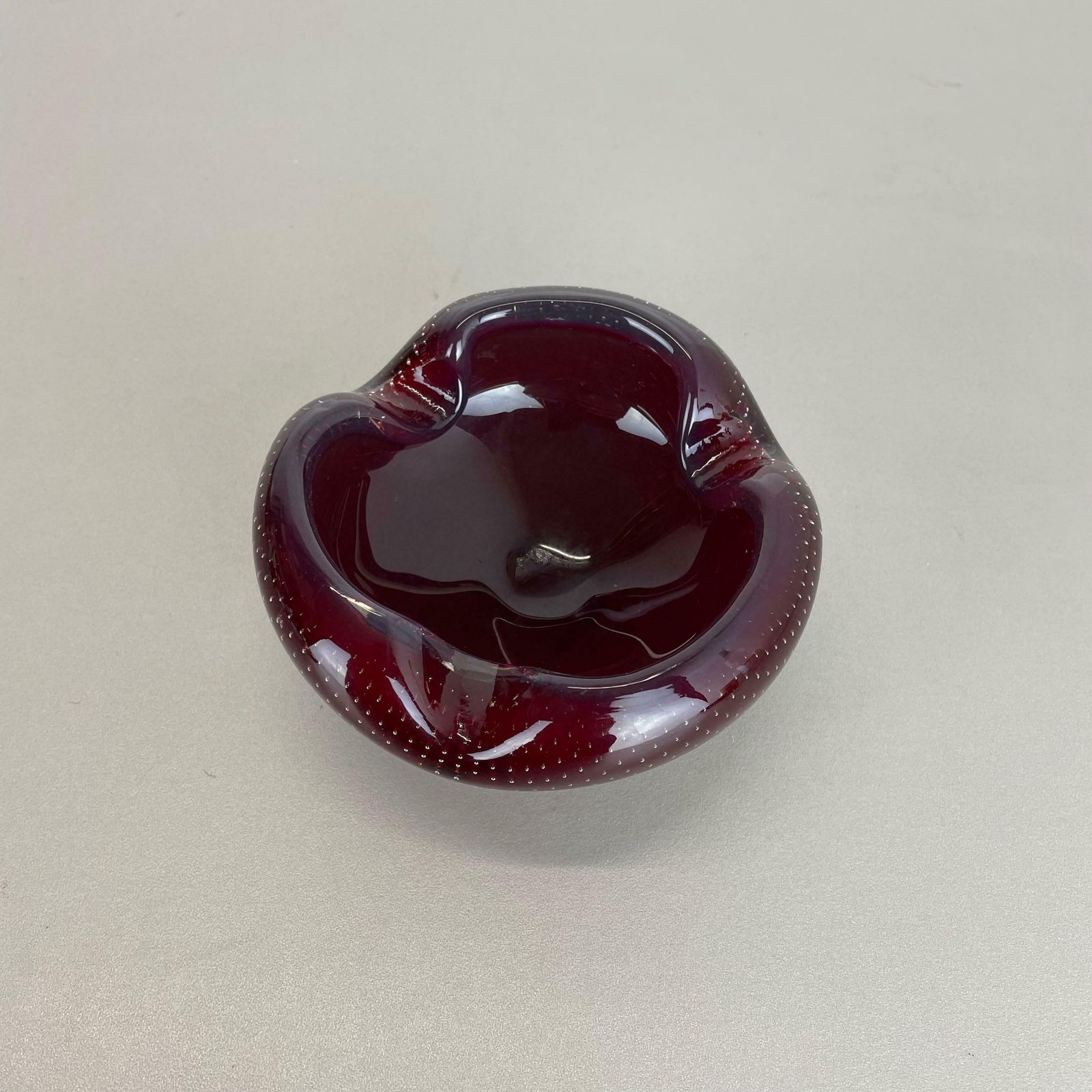 Red Bubble Murano Glass Bowl Shells Ashtray Element By Venini Italy 1970s No 2 photo for sale