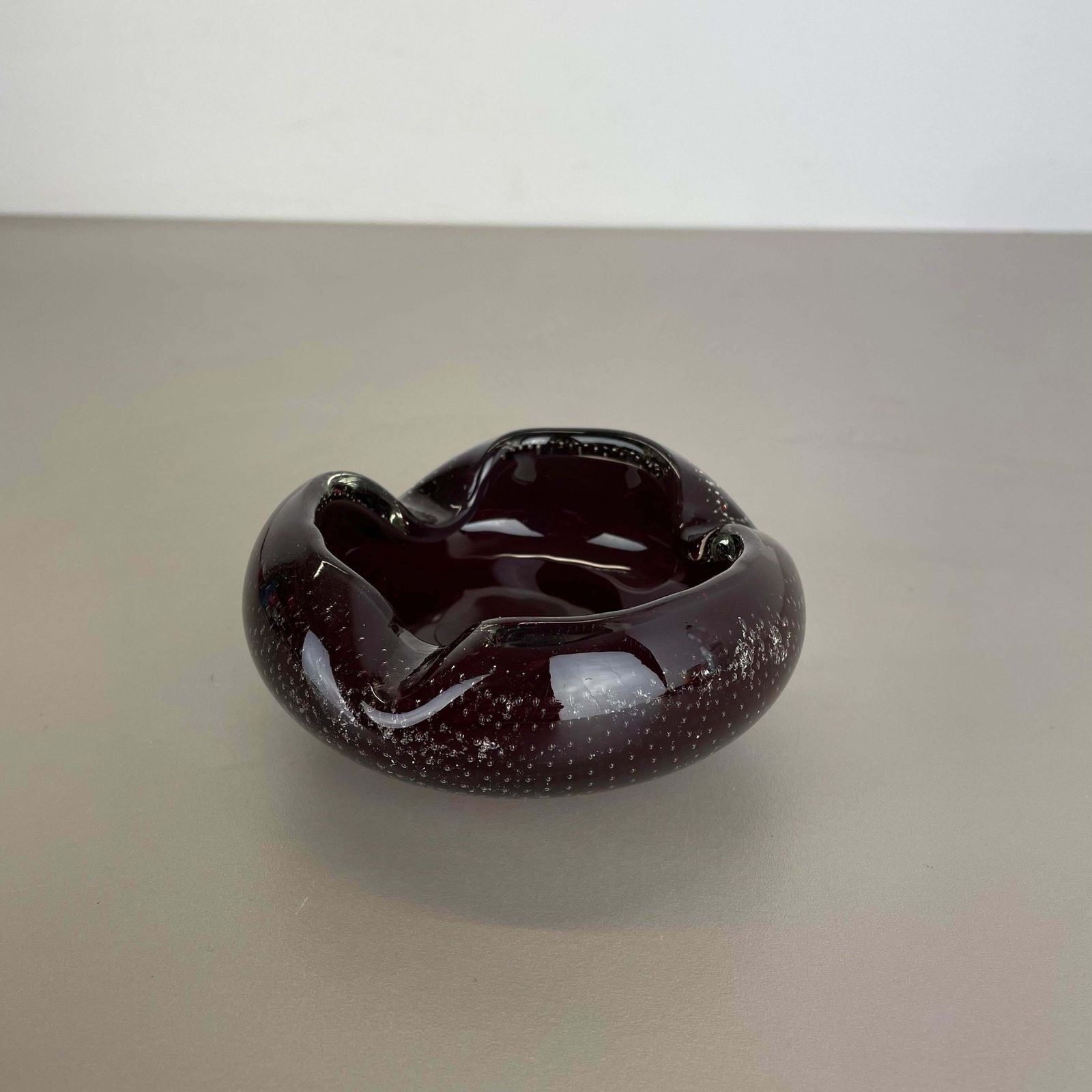 Red Murano Glass Bowl Shells Ashtray Element By Venini Italy 1970s No 1 photo for sale