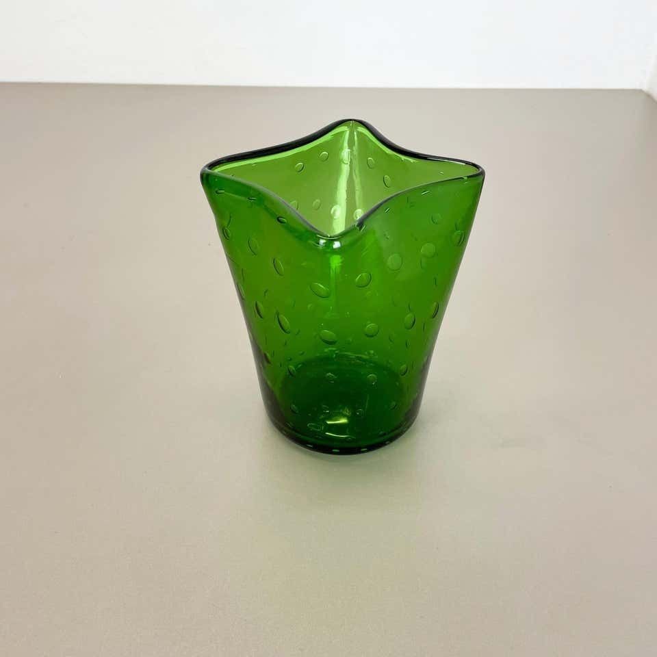 Murano Glass Bullicante Bubble "Green" Vase Element Shell Murano, Italy, 1970s photo Home Decor