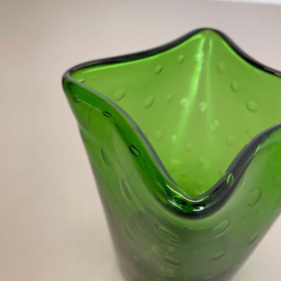 Murano Glass Bullicante Bubble "Green" Vase Element Shell Murano, Italy, 1970s photo vintage