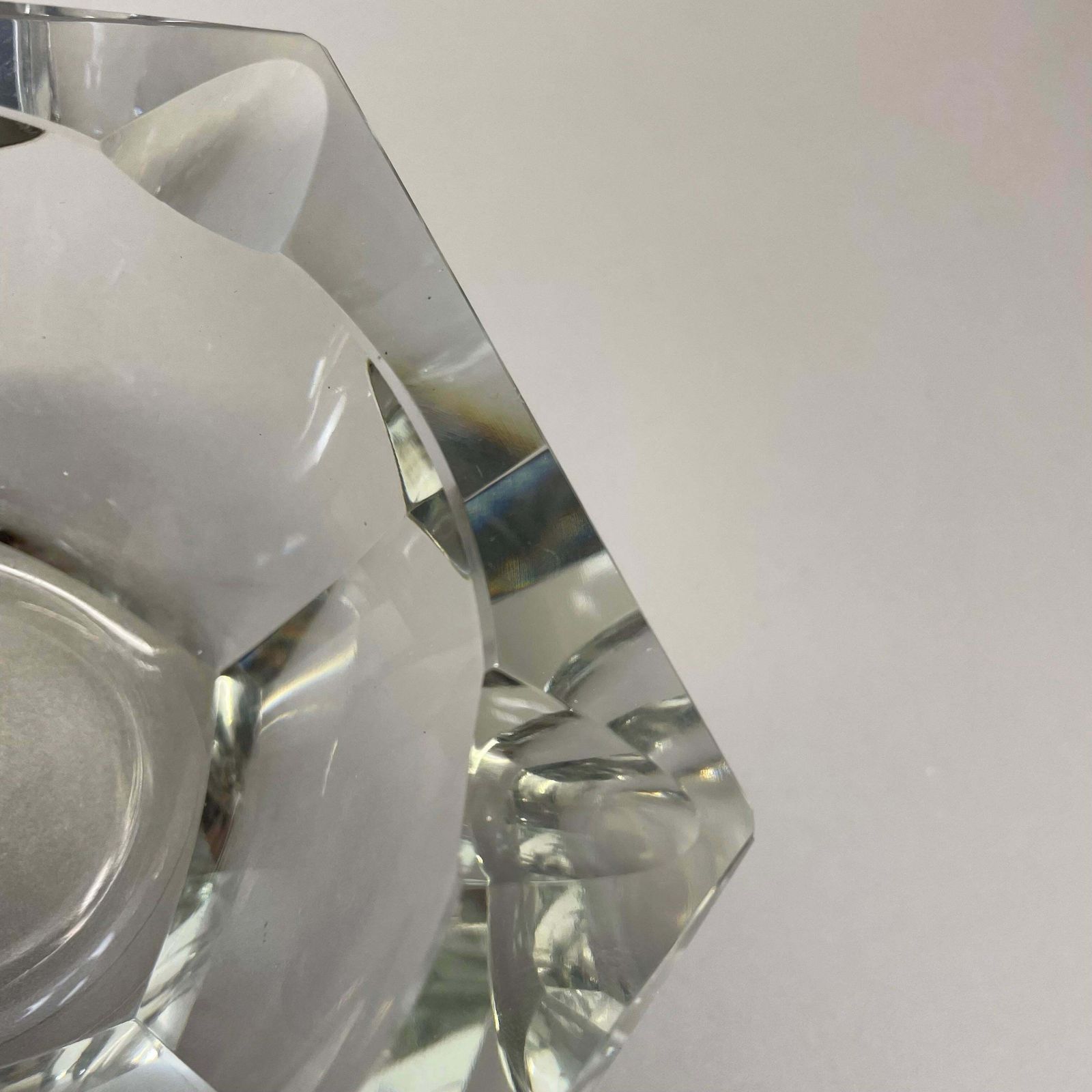 photo vintage Large Murano Faceted Diamond Lucid Bowl Ashtray Element, Italy, 1970s