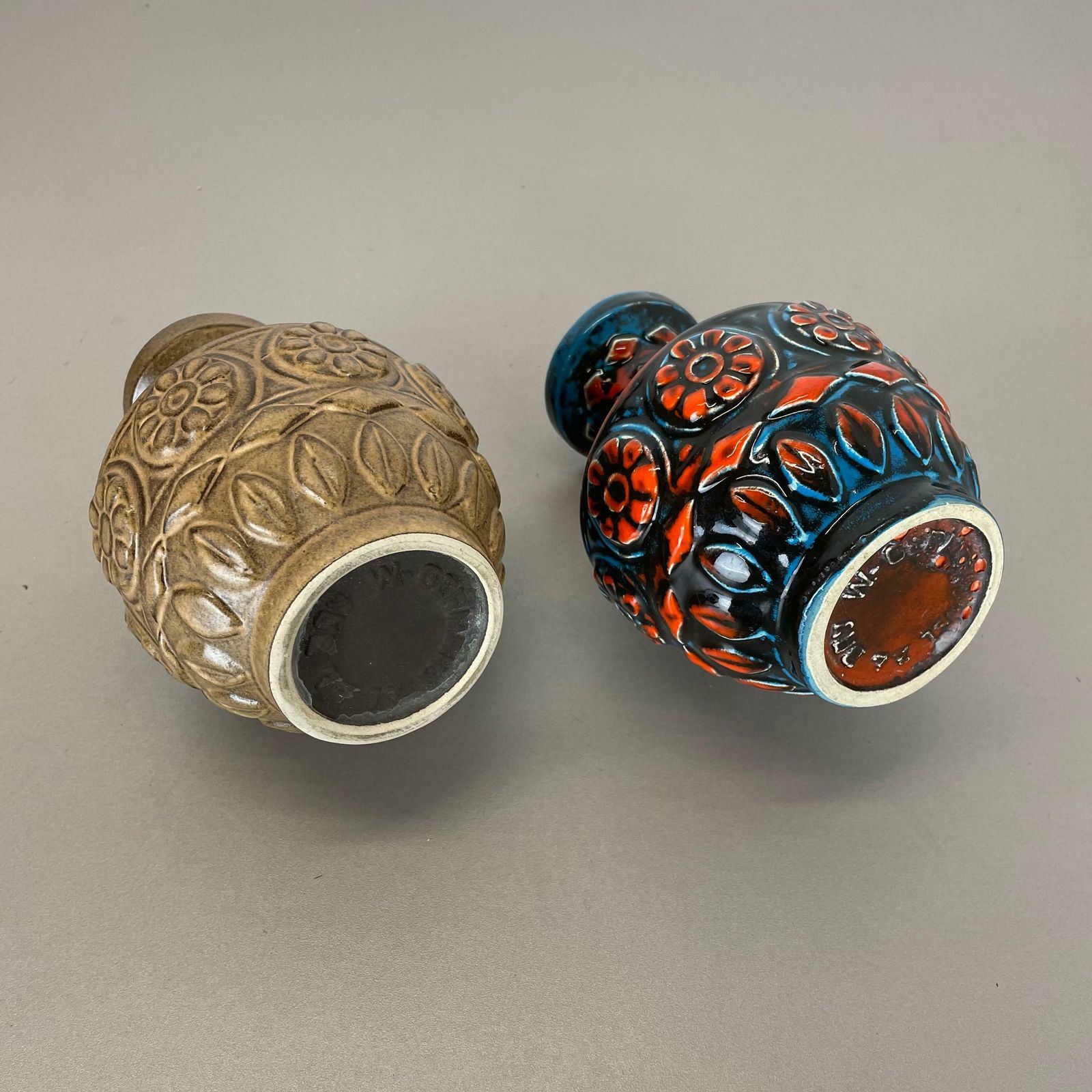 photo vintage Set Of 2 Multi Colour Fat Lava Op Art Pottery Vase By Bay Ceramics Germany 1960s