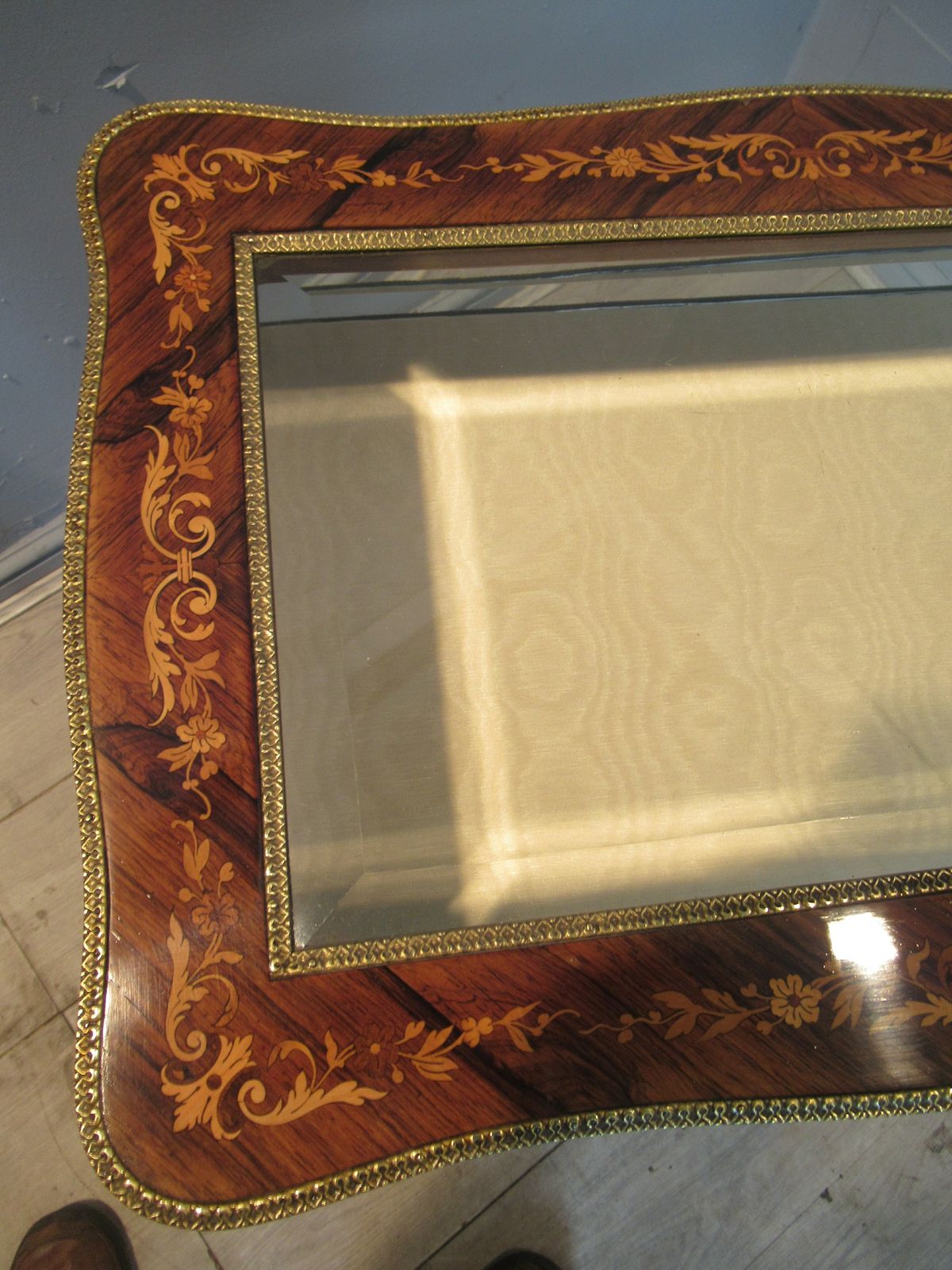 Good   Quality 19th Century French  Bijouterie Cabinet photo vintage