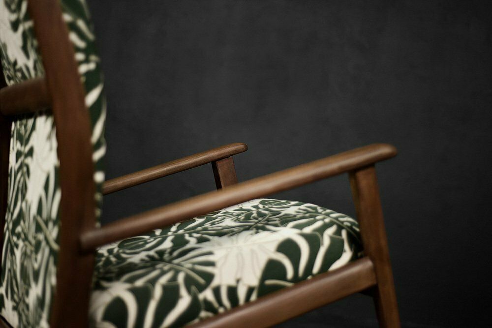 photo vinterior Danish Modern Rocking Chair In Wood And Monstera Leaf Pattern Fabric, 1960s