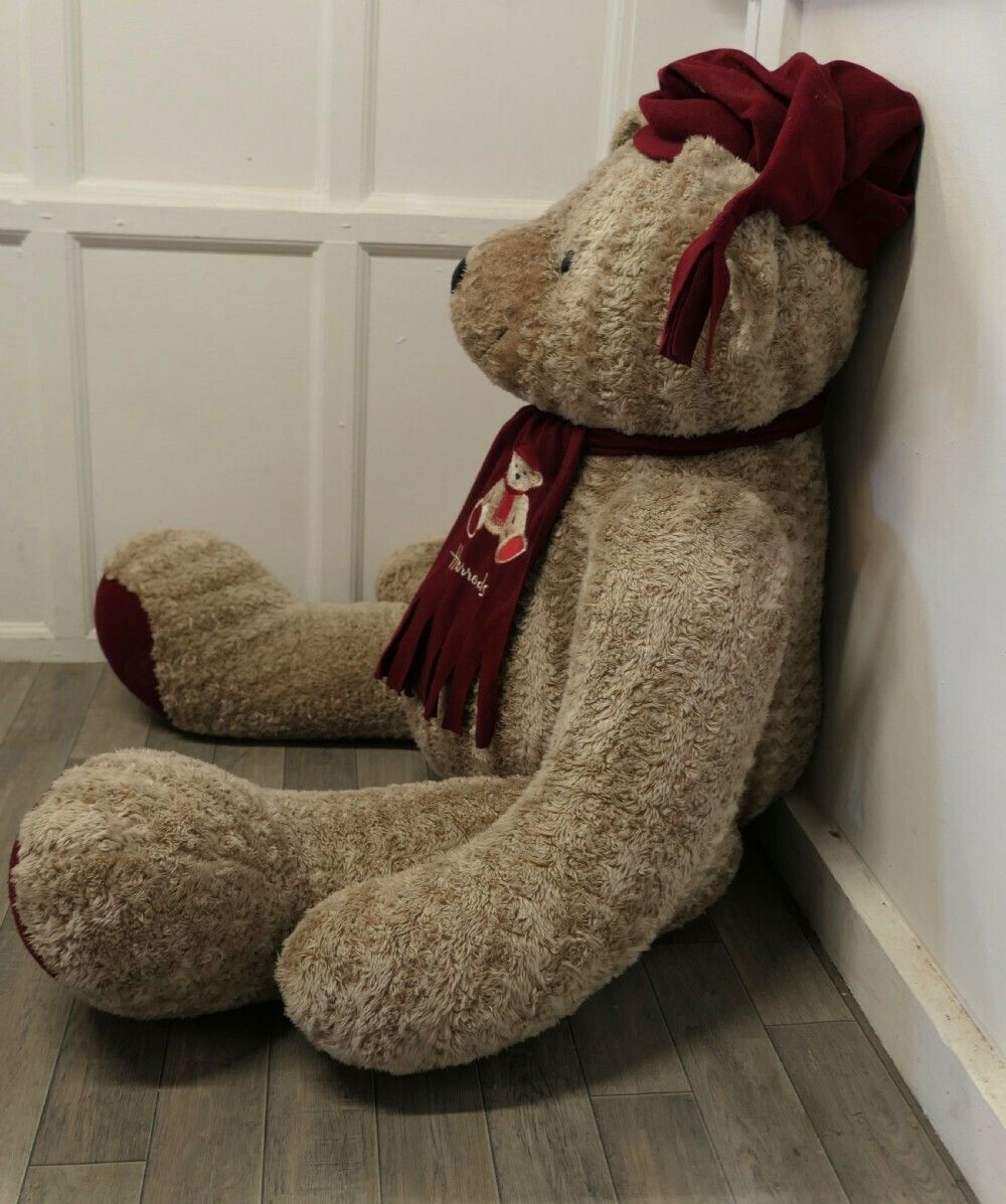 5ft Tall Giant Harrods Shop Display Teddy Bear photo vinterior