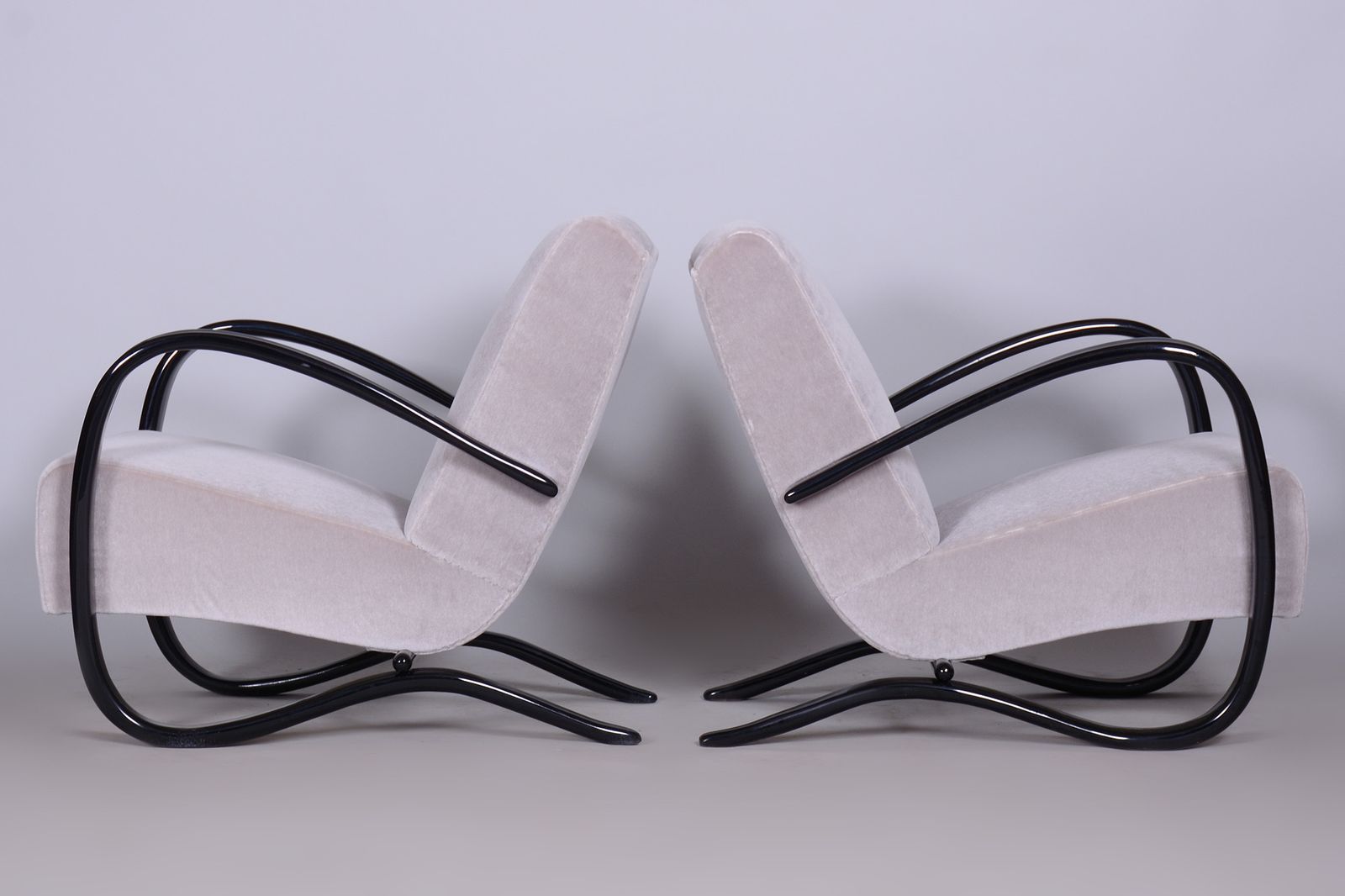 Pair Of Grey H 269 Armchairs Designed By Jindrich Halabala For Up Zavody, 1930s photo vinterior