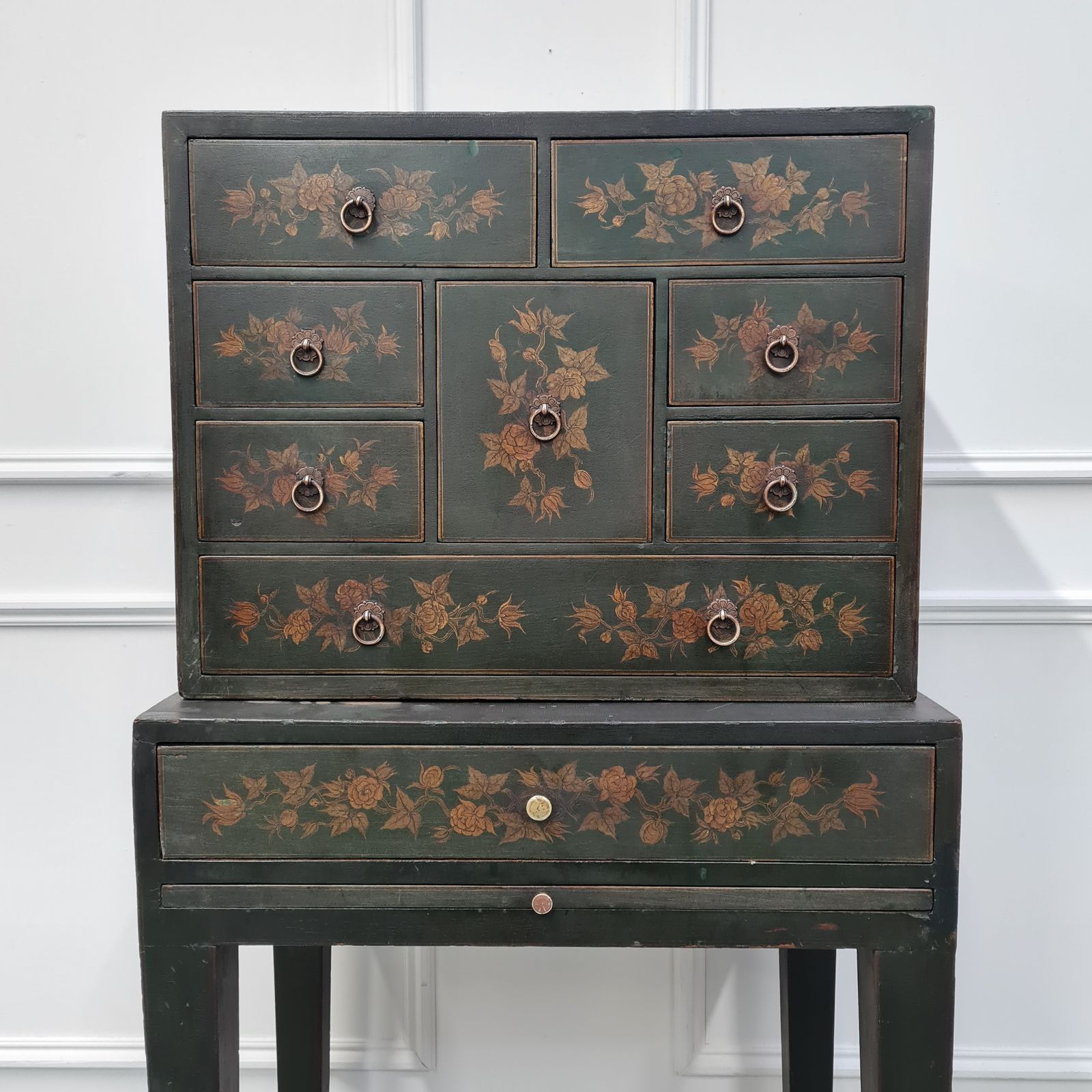 Decorative Quality Collectors Cabinet C1880 Free Delivery England/Wales photo Furniture