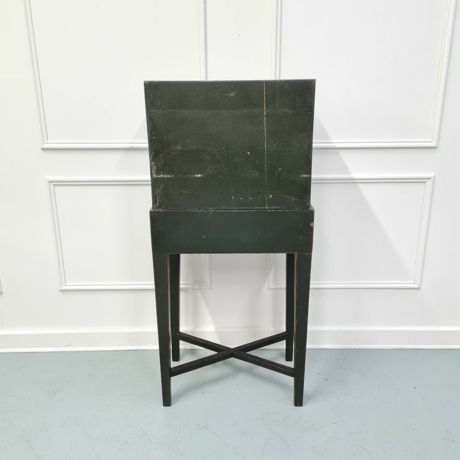 Decorative Quality Collectors Cabinet C1880 Free Delivery England/Wales photo vintage