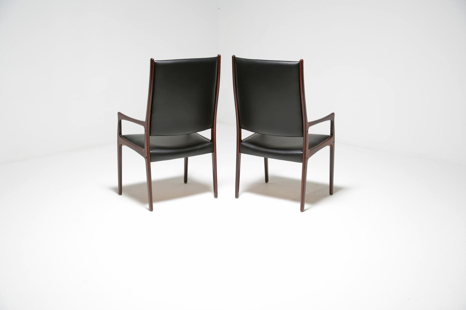photo buy Johannes Andersen Rosewood Dining Chairs For Mogens Kold