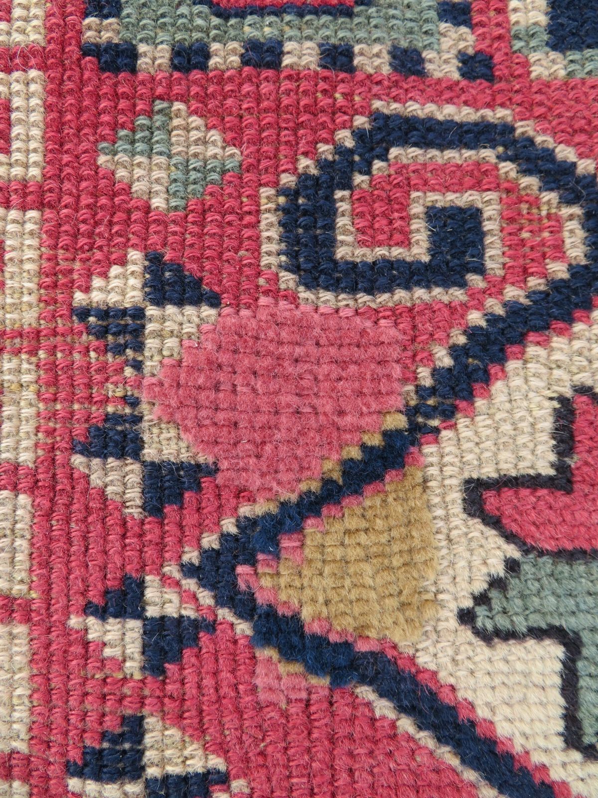 photo buy Charming Antique Turkish Bergama Rug. West Anatolia. Circa 1910. 180cm X 98cm.