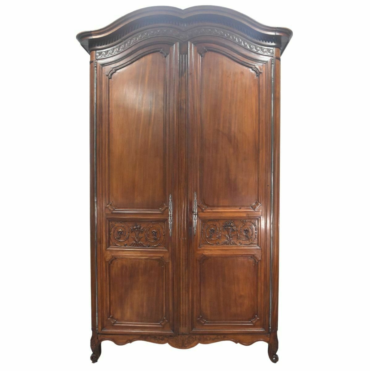 Bordelaise Castle Wardrobe In Solid Mahogany, 18th Century