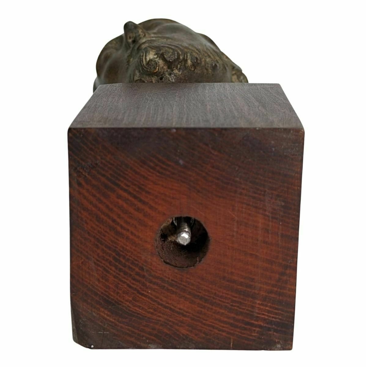 photo furniture Head Of Christ In Bronze, 18th Century And Earlier