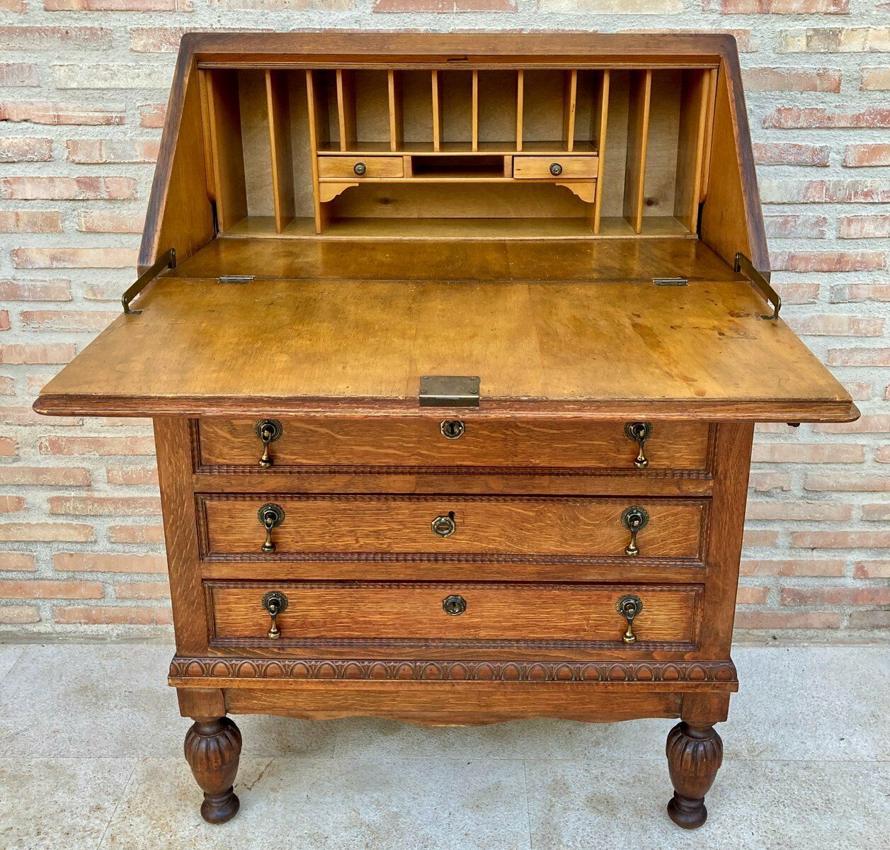 Vintage Franse Gesculpteerde Secretaire In Eiken, Jaren 1940 photo furniture