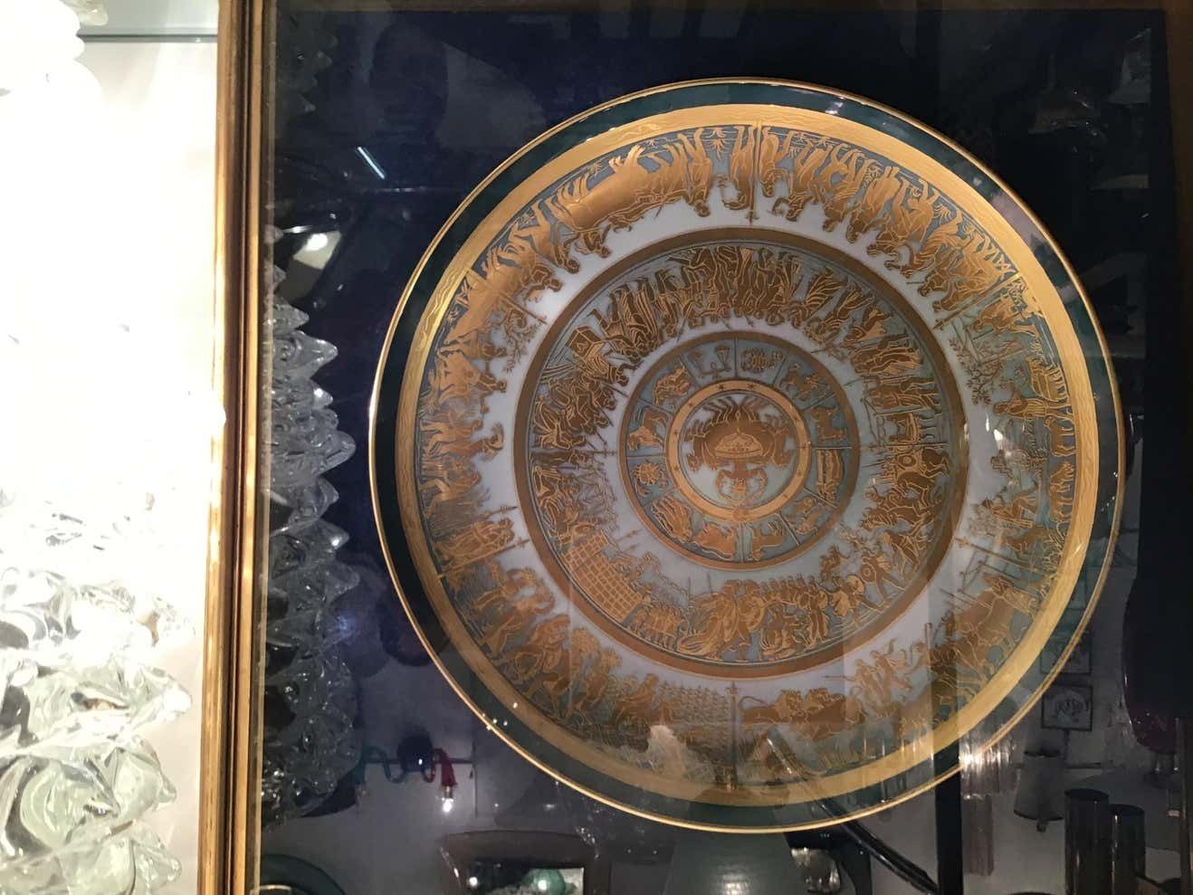 Home Decor Morbelli Porcelain Wall Plates Worked With Pure Gold 1960 Italy photo