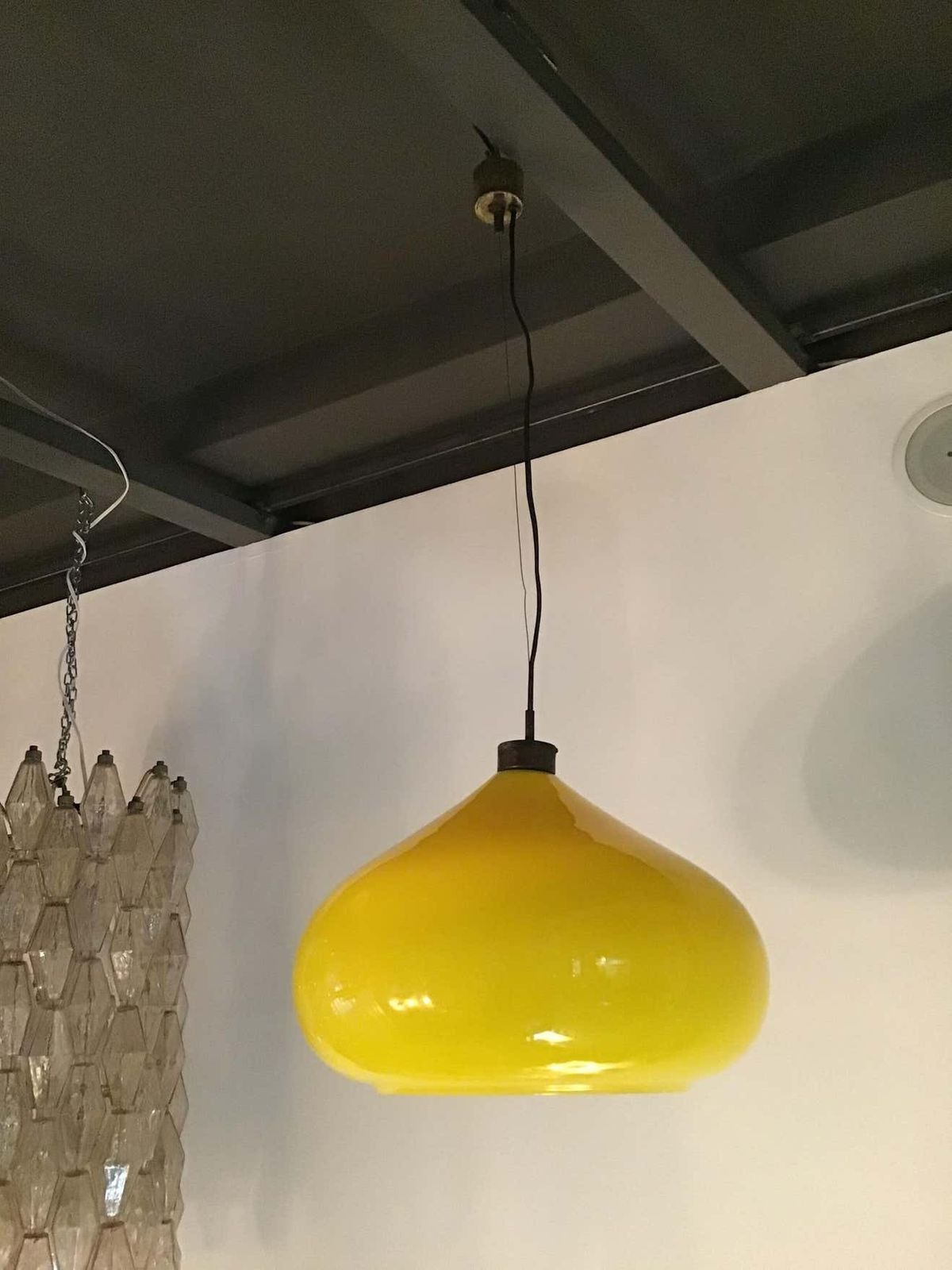 photo for sale Vistosi Chandelier 1965 Brass Yellow Glass, Italy