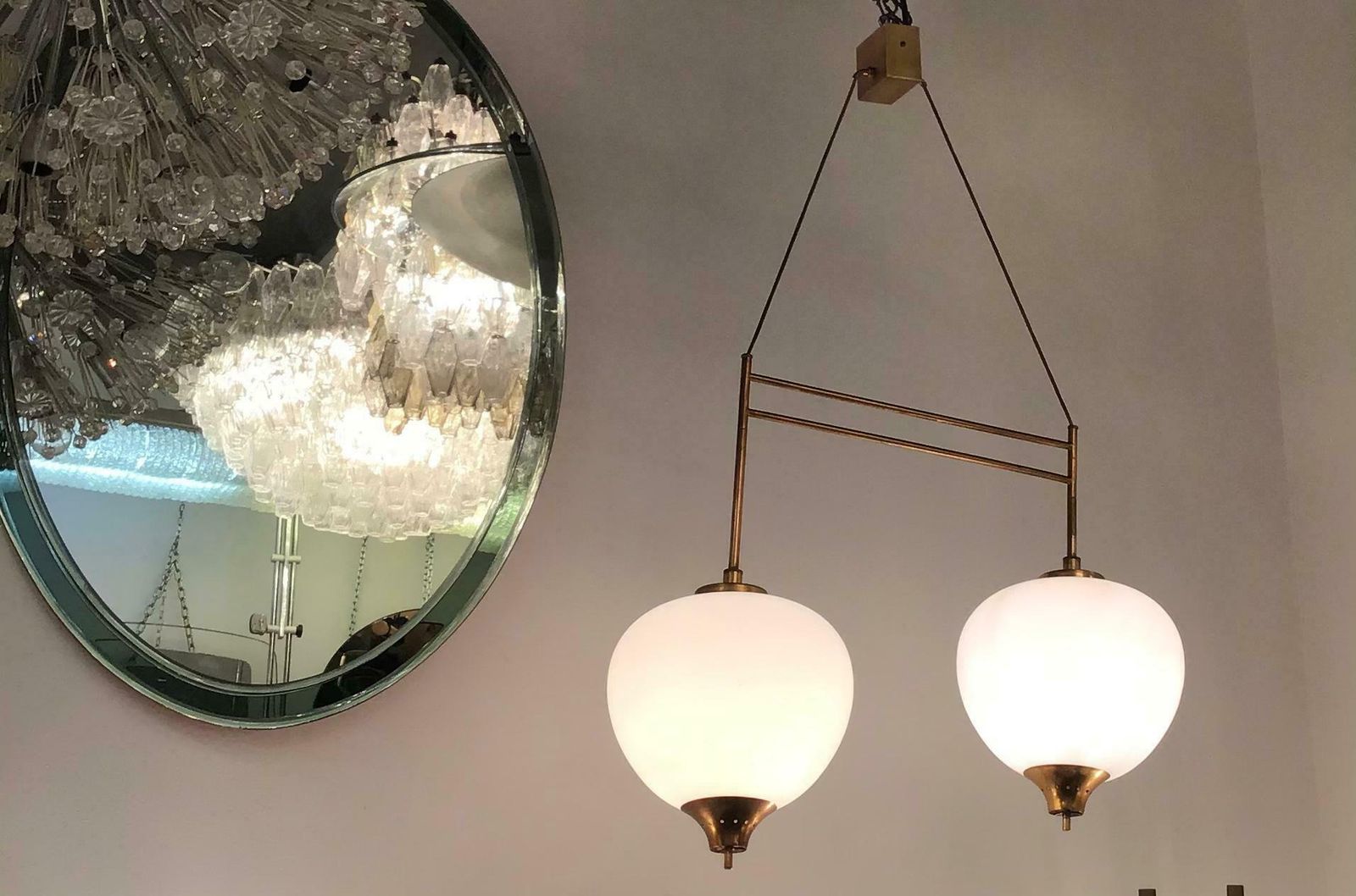 3623.0 Stilnovo Chandelier Brass Opaline Glass 1950 Italy photo