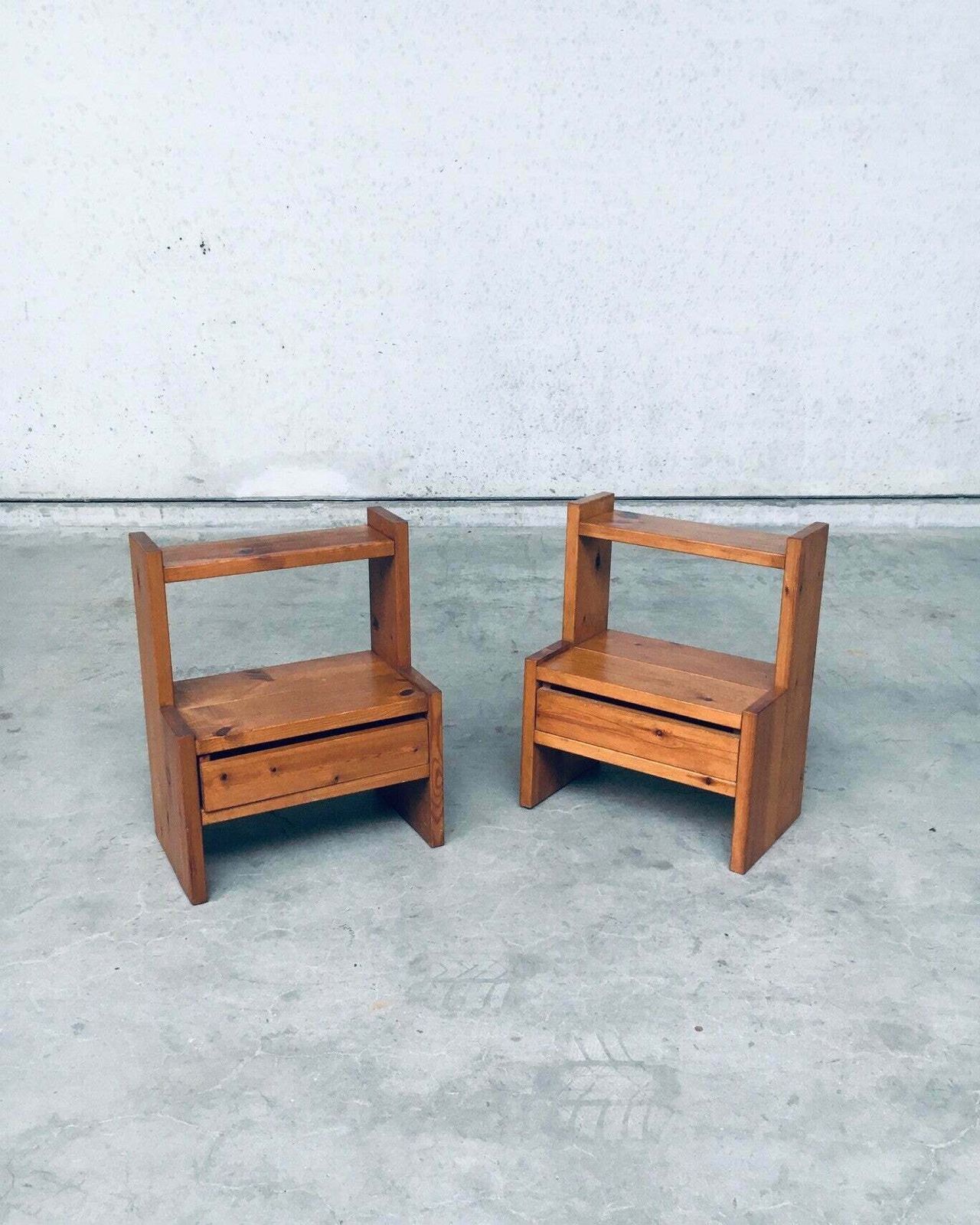 Mid Century Scandinavisch Design Grenen Nachtkastjesset, Jaren 1960, Zweden photo vinterior
