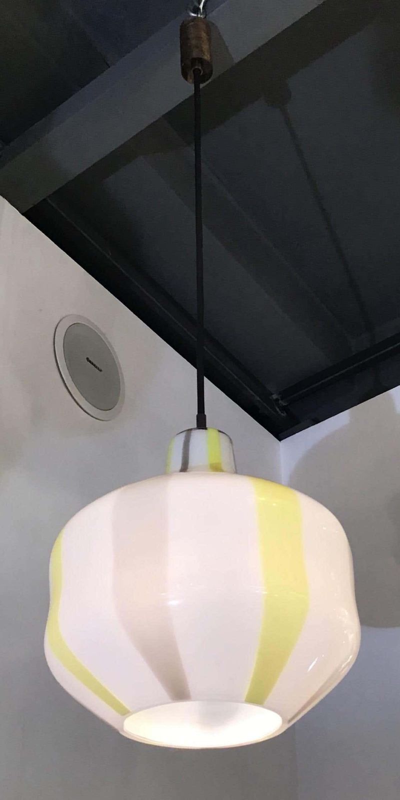 Venini Vignelli Chandelier Murano Yellow White Grey Glass Brass, 1950 photo furniture