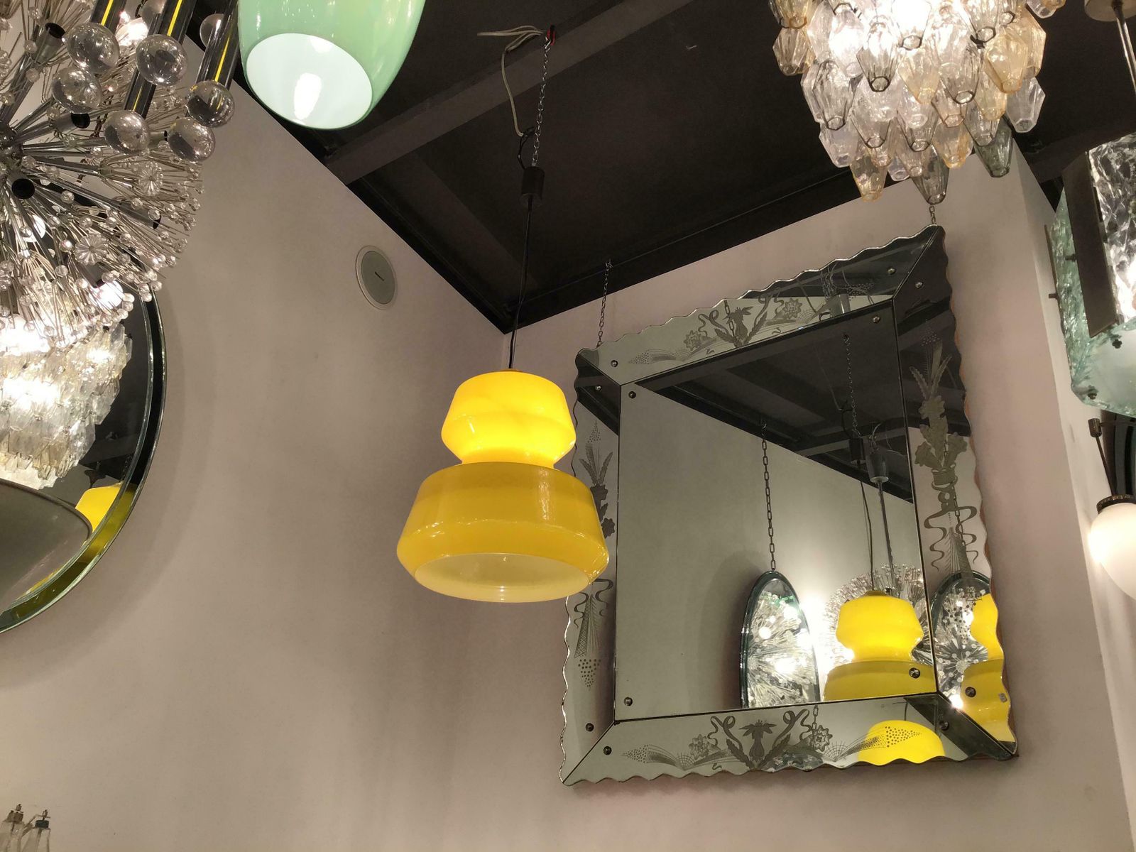 photo vinterior Vistosi Chandelier Murano Glass Brass, 1965, Italy