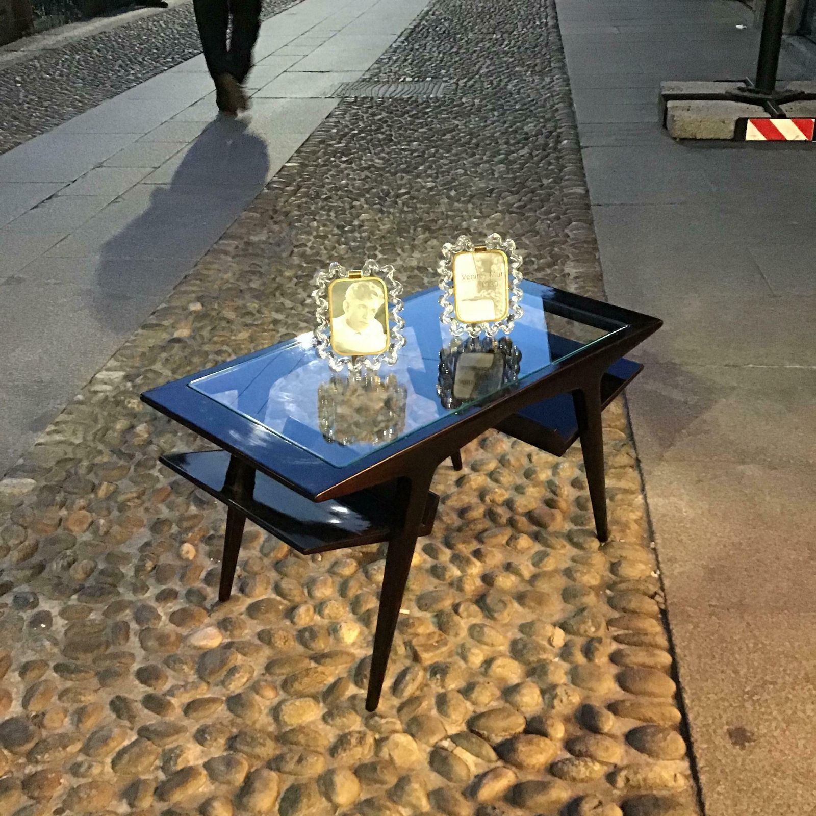 Gio Ponti Coffee Table Wood Glass 1950 Italy photo for sale