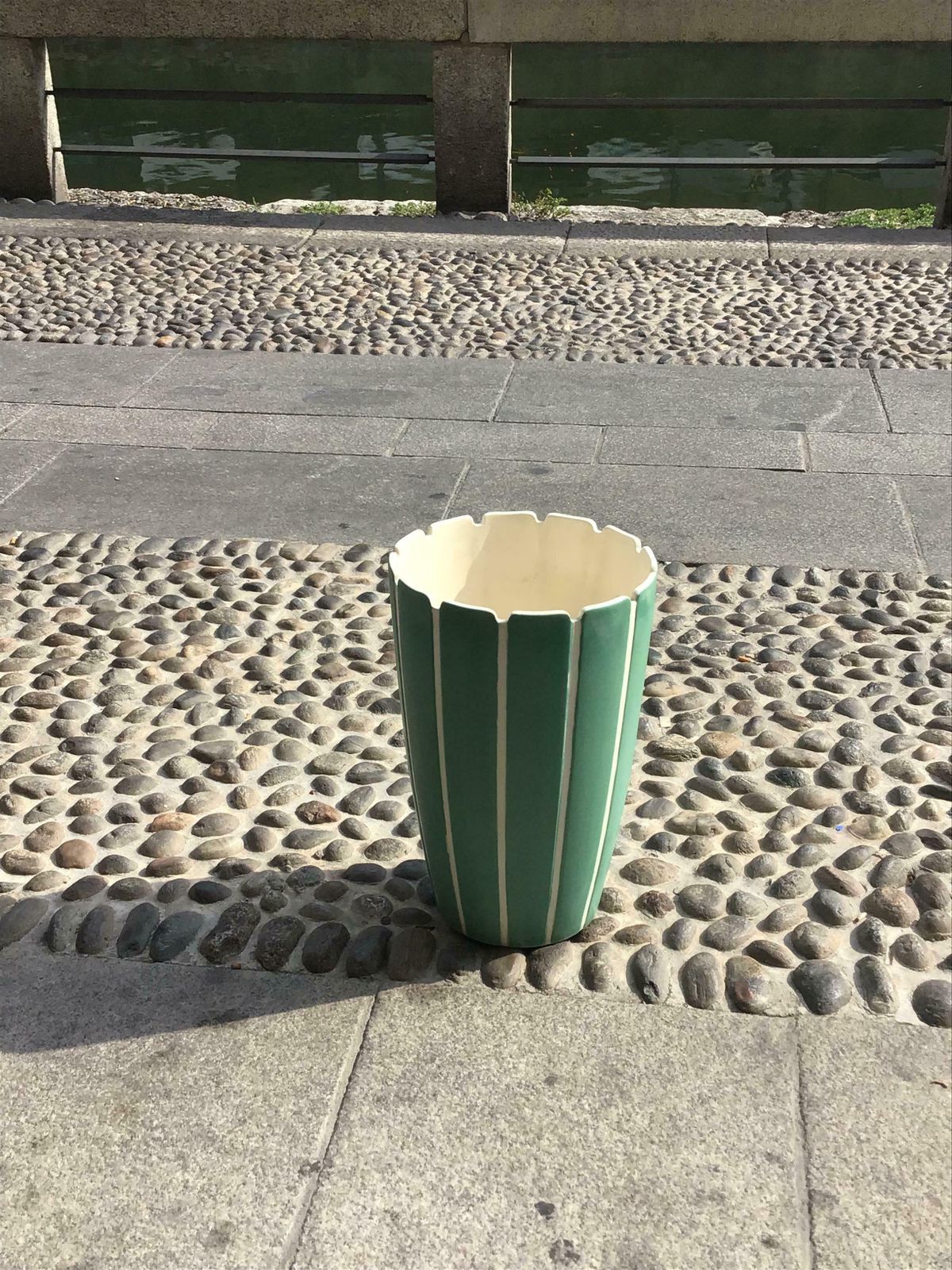 Richard Ginori Giovanni Gariboldi Vase Ceramic 1950 Italy photo for sale