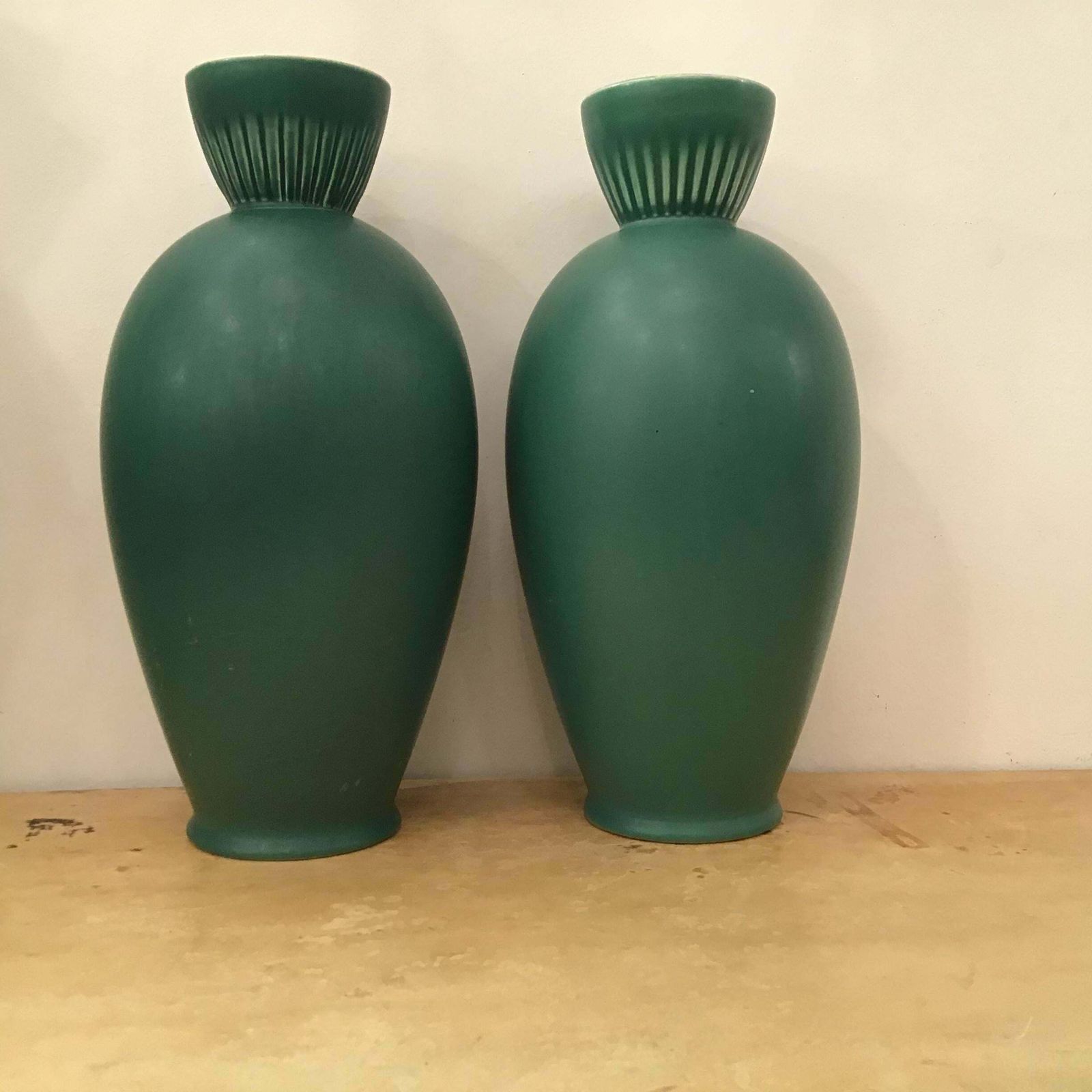 4068.0 Richard Ginori “”Giovanni Gariboldi “ Vases Ceramic 1950 Italy photo