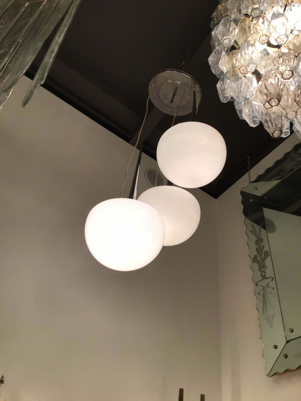 Reggiani Chandelier Chrome Metal Opal Glass Italia 1970 photo furniture