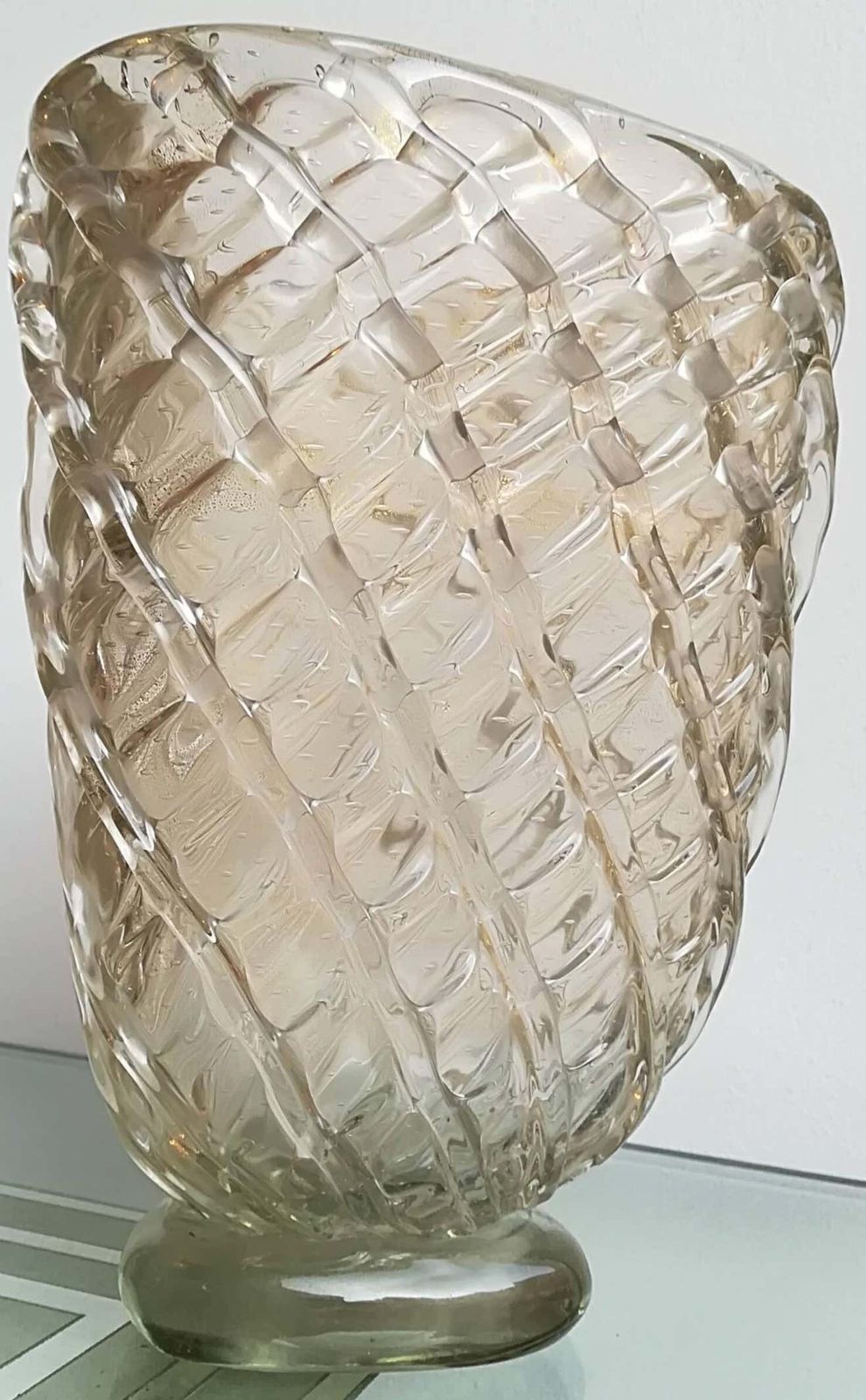 Barovier Midcentury Murano Glass And Gold Leaf Italian Vase, 1940 photo furniture