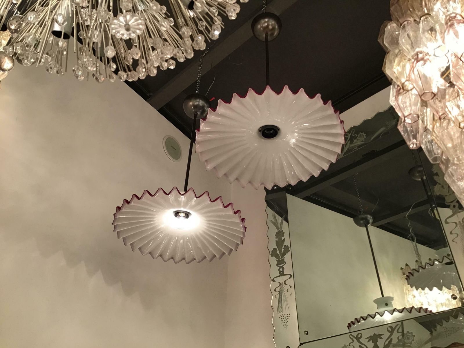 photo furniture Venini “Toni Zuccheri" Couple Chandelier Murano Glass Brass, 1960, Italy