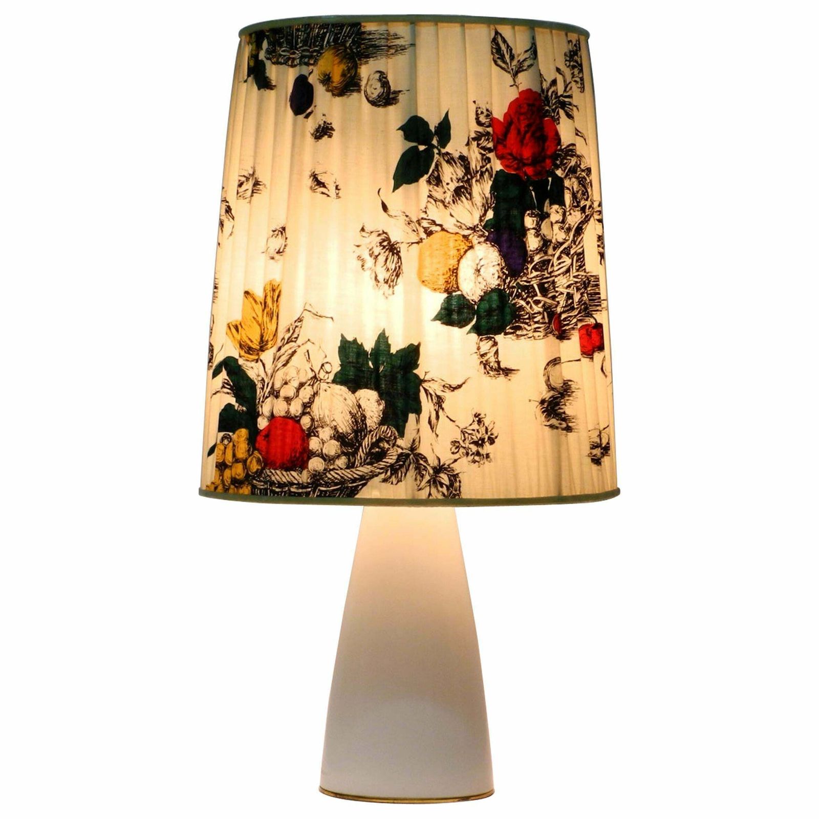 Large Elegant 1960s Kpm Table Lamp In Porcelain And Pleated Silk Lampshade