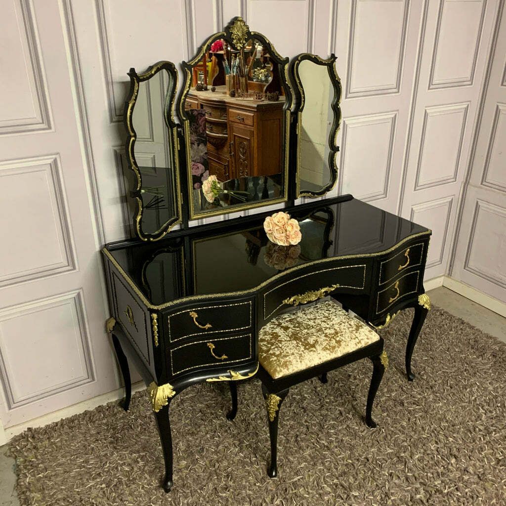 Luxurious Dressing Table High Gloss Black & Gold Olympus Furniture photo furniture