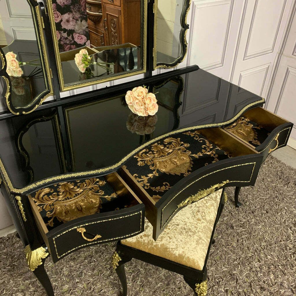 Luxurious Dressing Table High Gloss Black & Gold Olympus Furniture photo for sale